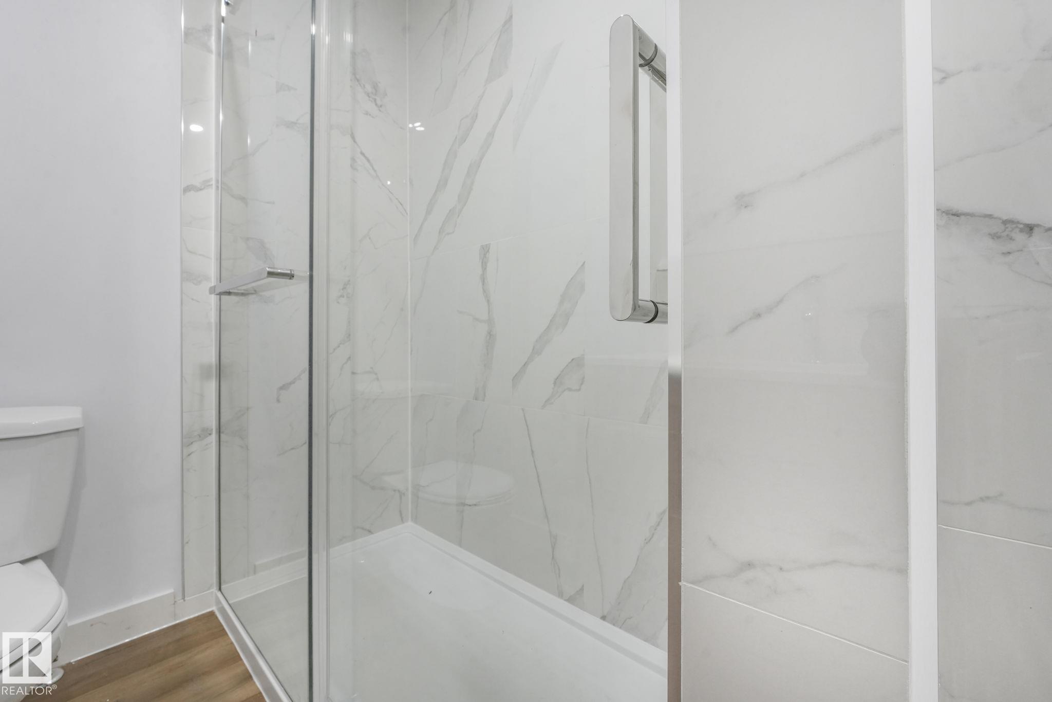 Photo 41 at 11932 91 Street NW, Alberta Avenue, Edmonton