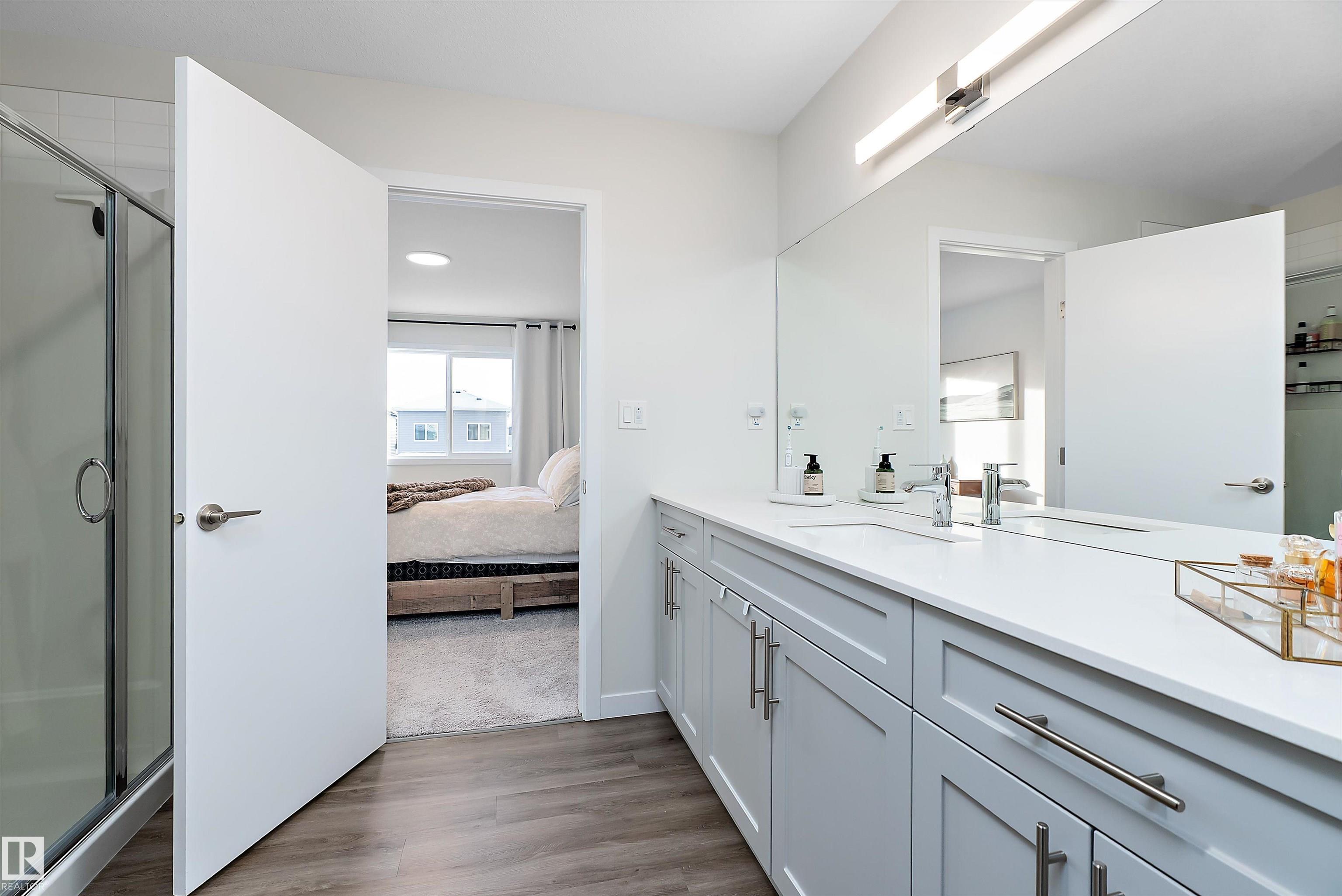 Photo 27 at 21 Rolston Court, Robinson, Leduc