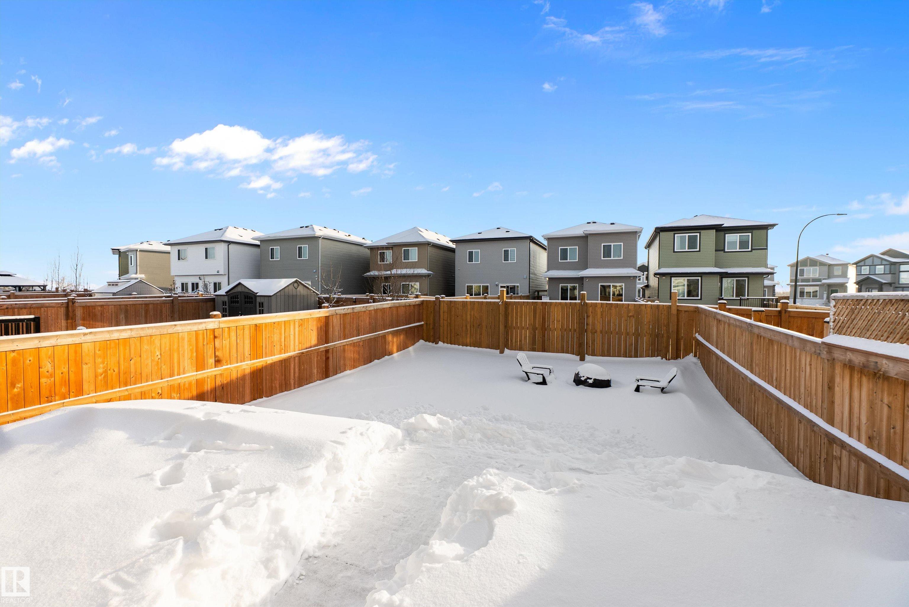 Photo 42 at 21 Rolston Court, Robinson, Leduc