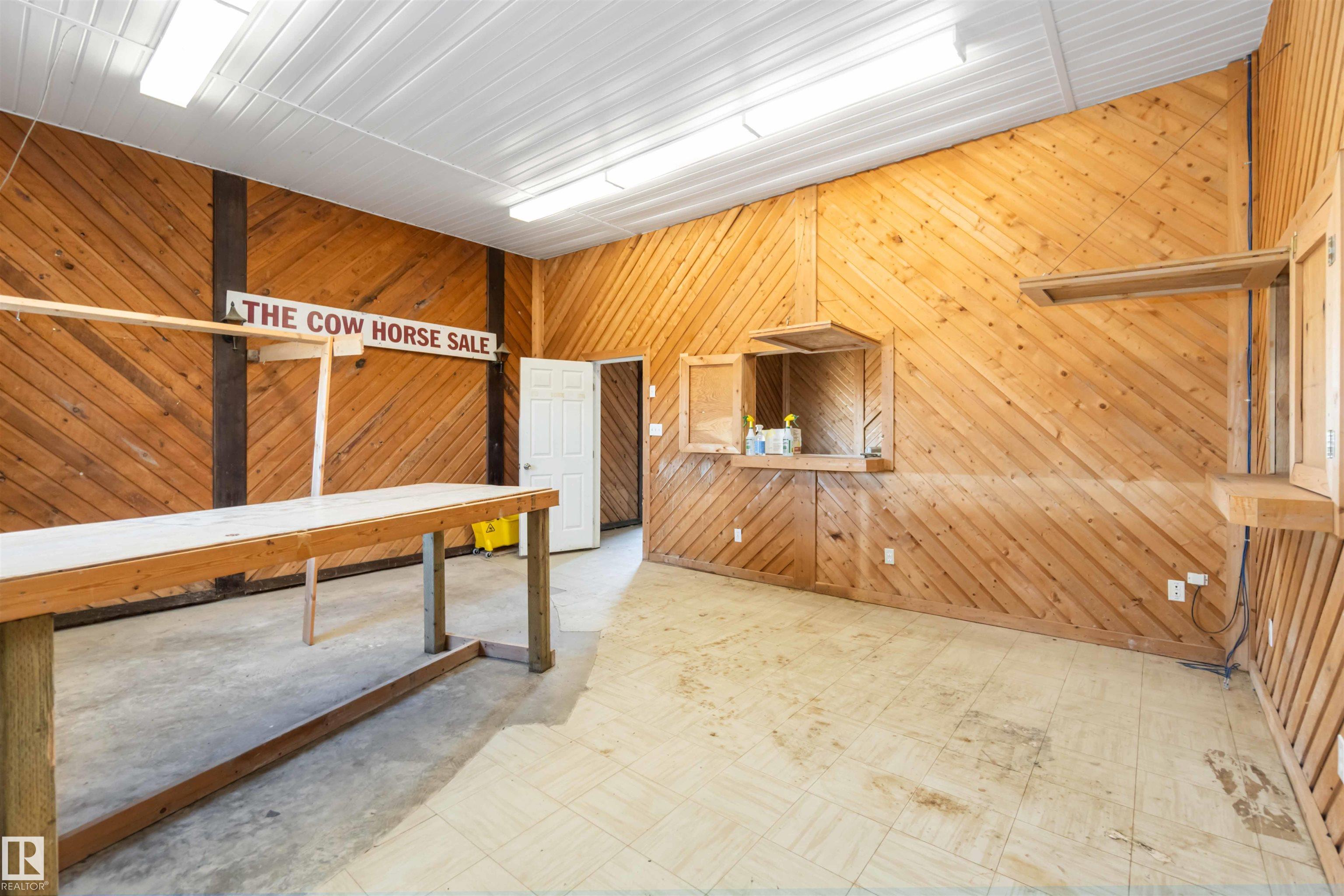 Photo 35 at 57312 Rr 222, None, Rural Sturgeon County