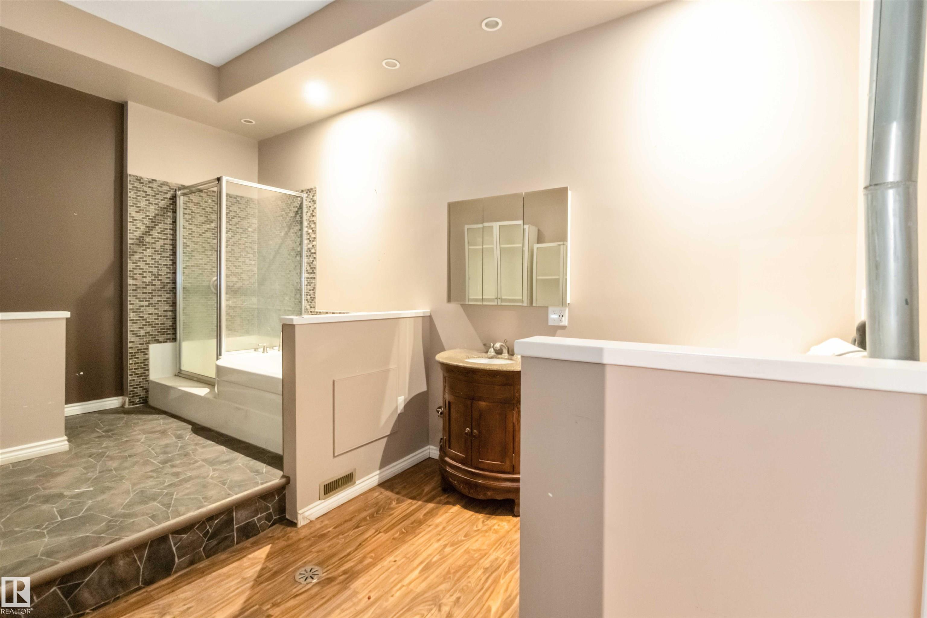 Photo 45 at 57312 Rr 222, None, Rural Sturgeon County