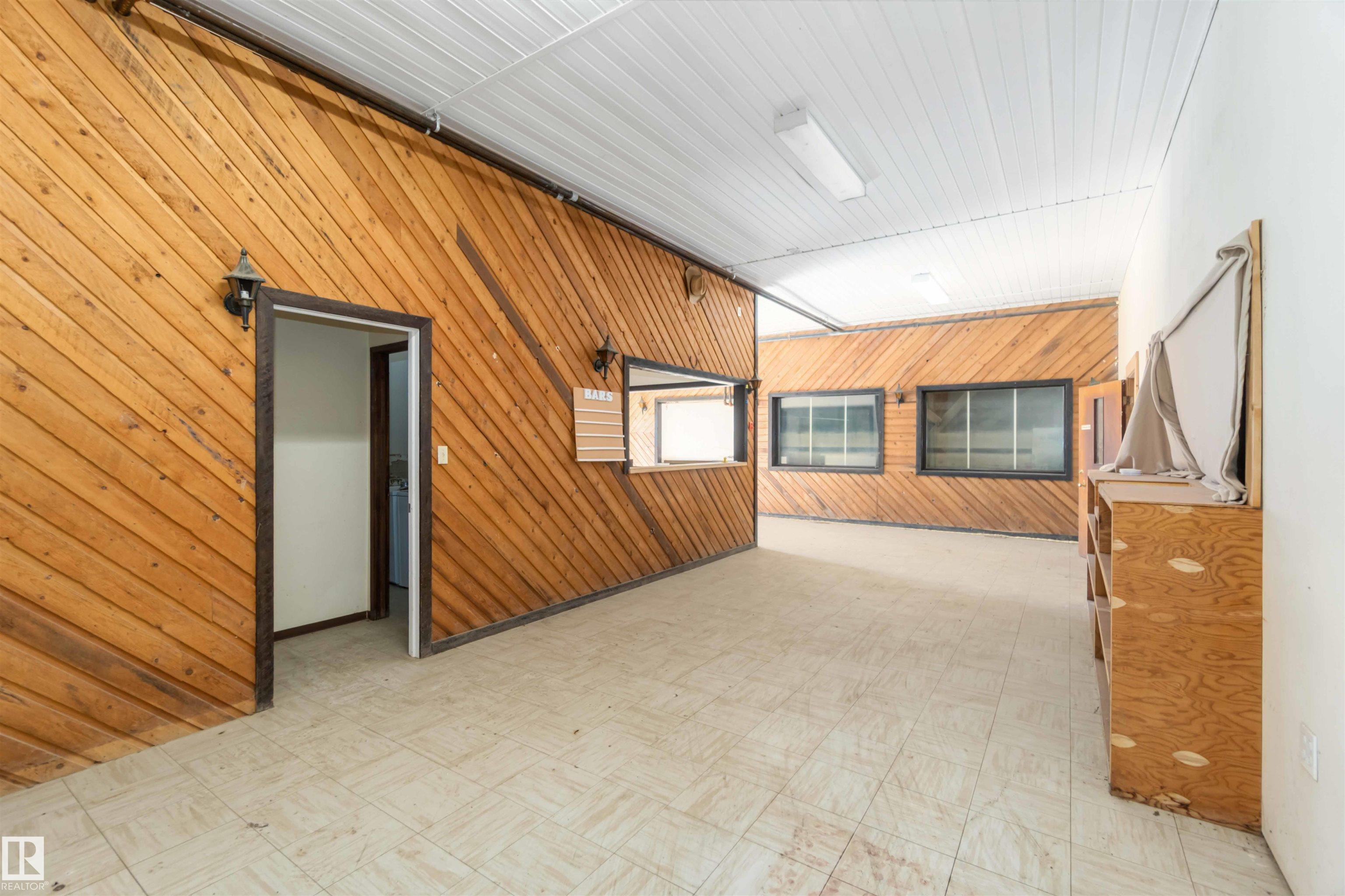 Photo 49 at 57312 Rr 222, None, Rural Sturgeon County