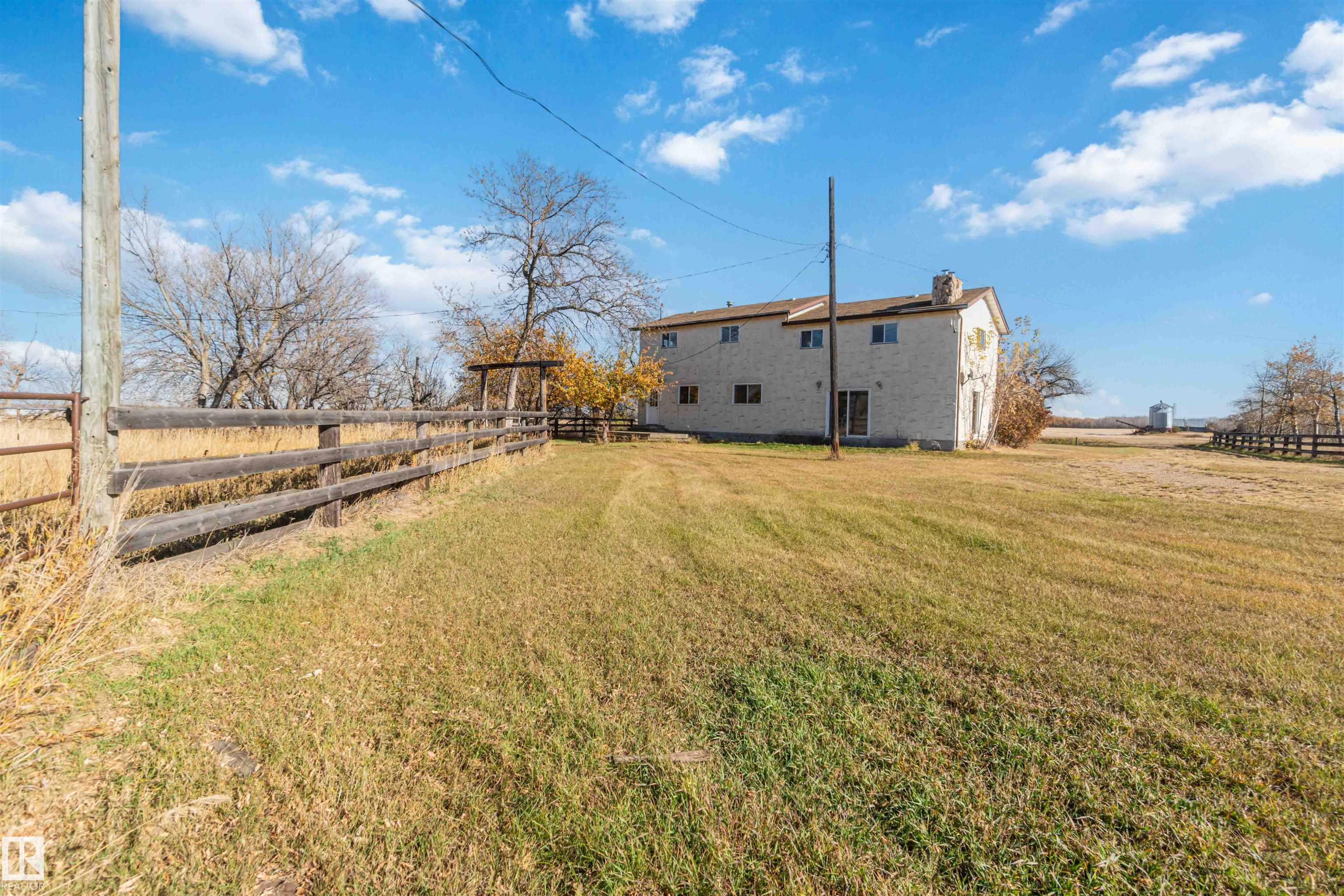 Photo 75 at 57312 Rr 222, None, Rural Sturgeon County