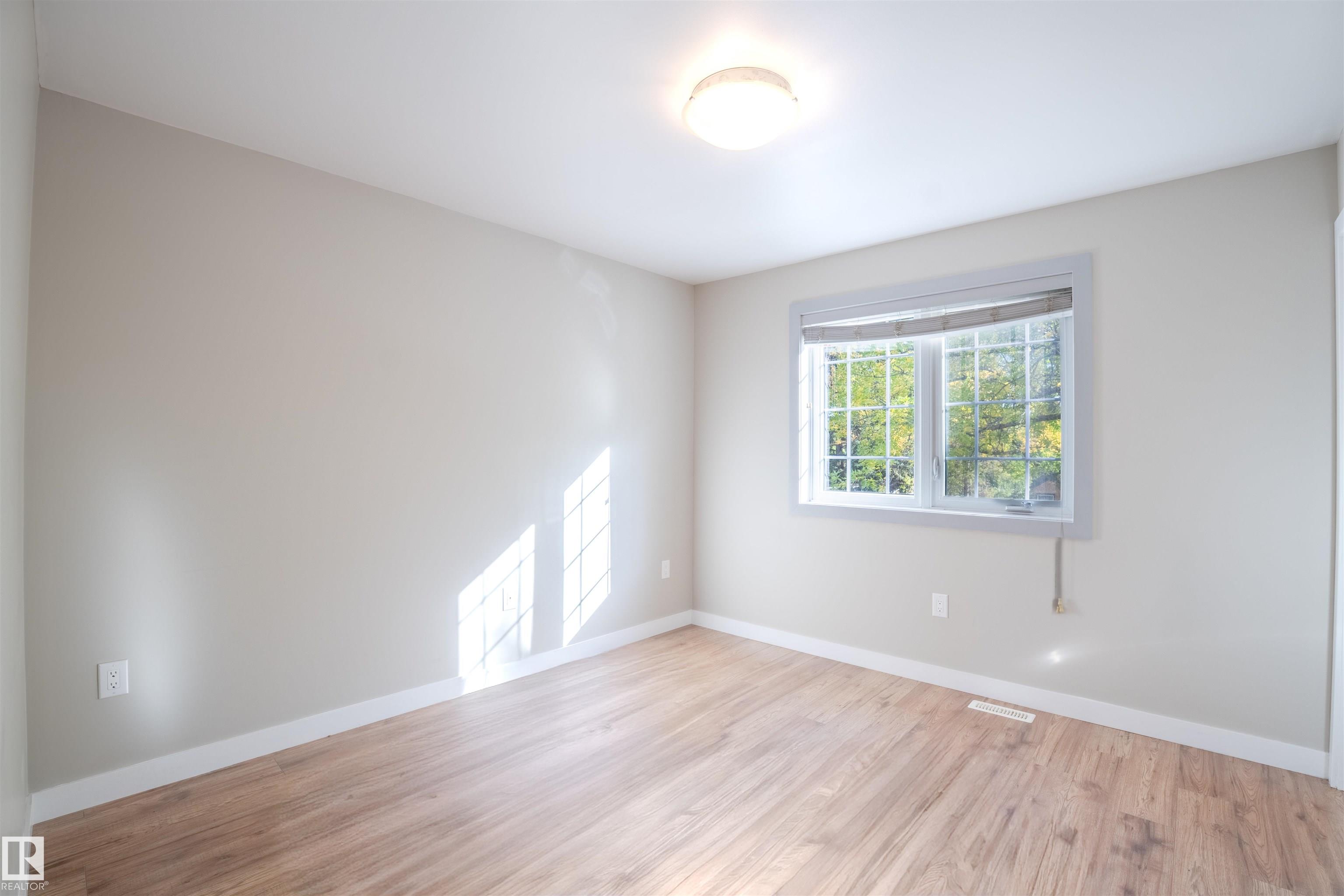 Photo 15 at 10204 113 Avenue NW, Spruce Avenue, Edmonton