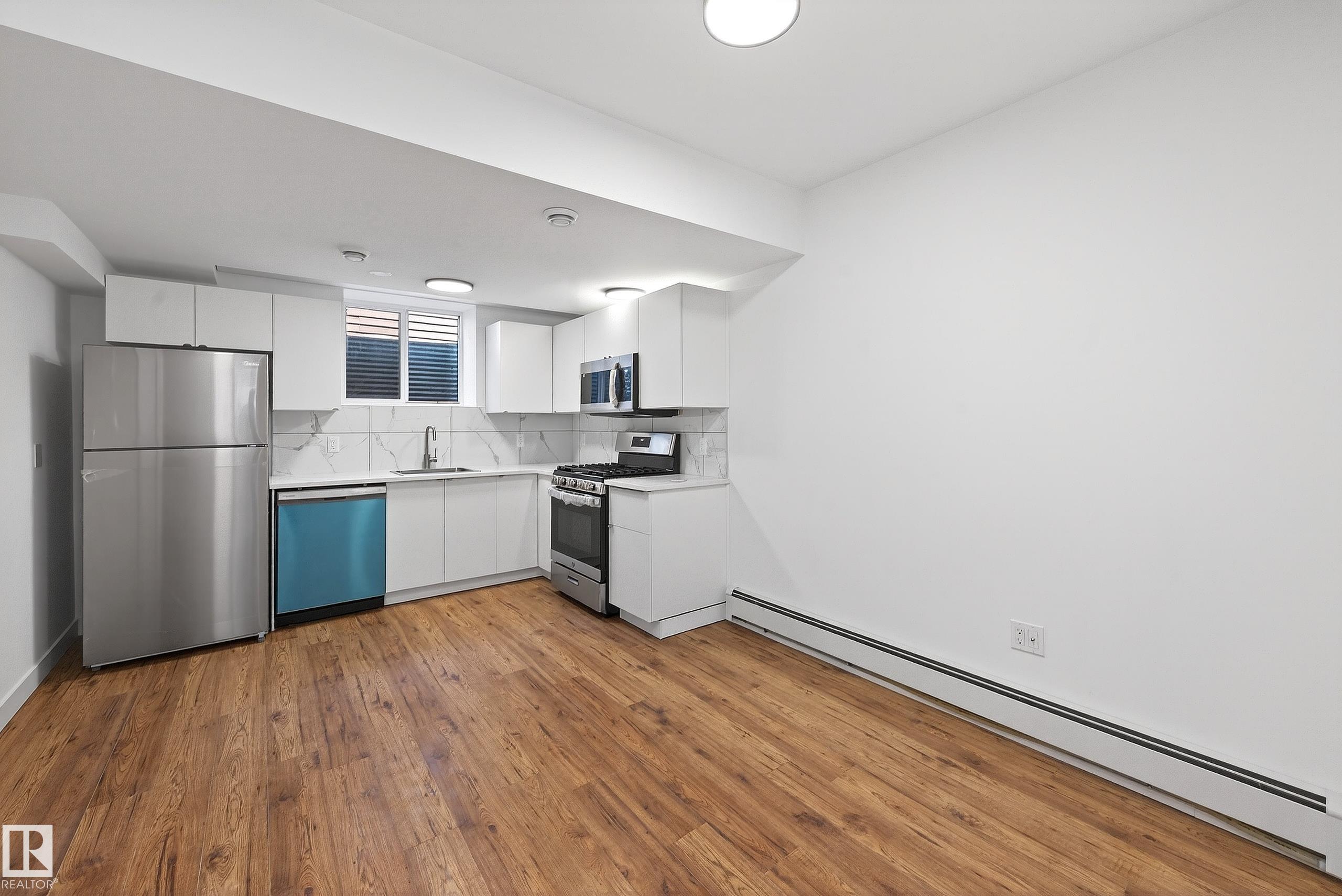 Photo 22 at 10204 113 Avenue NW, Spruce Avenue, Edmonton