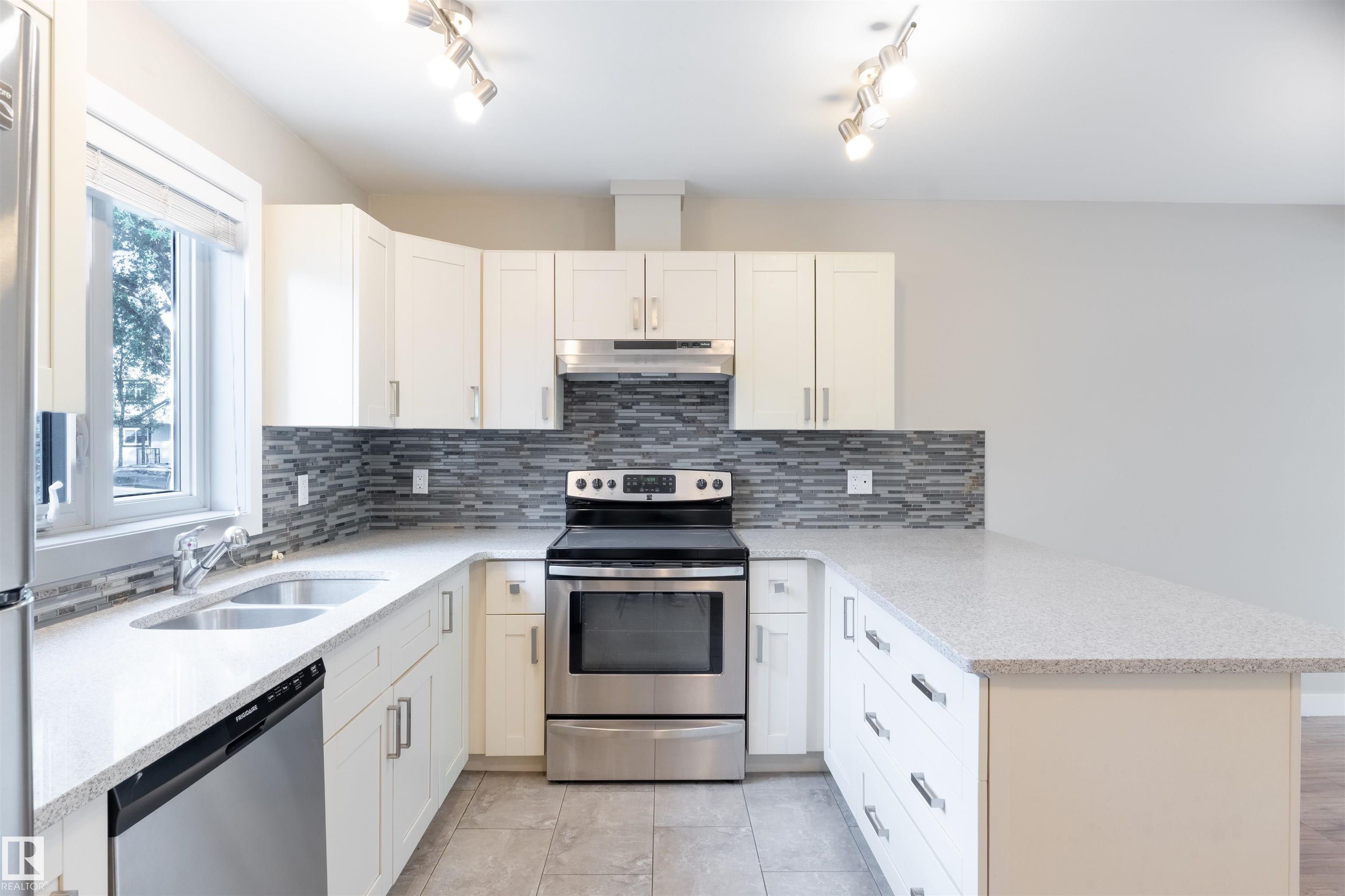 Photo 9 at 10204 113 Avenue NW, Spruce Avenue, Edmonton