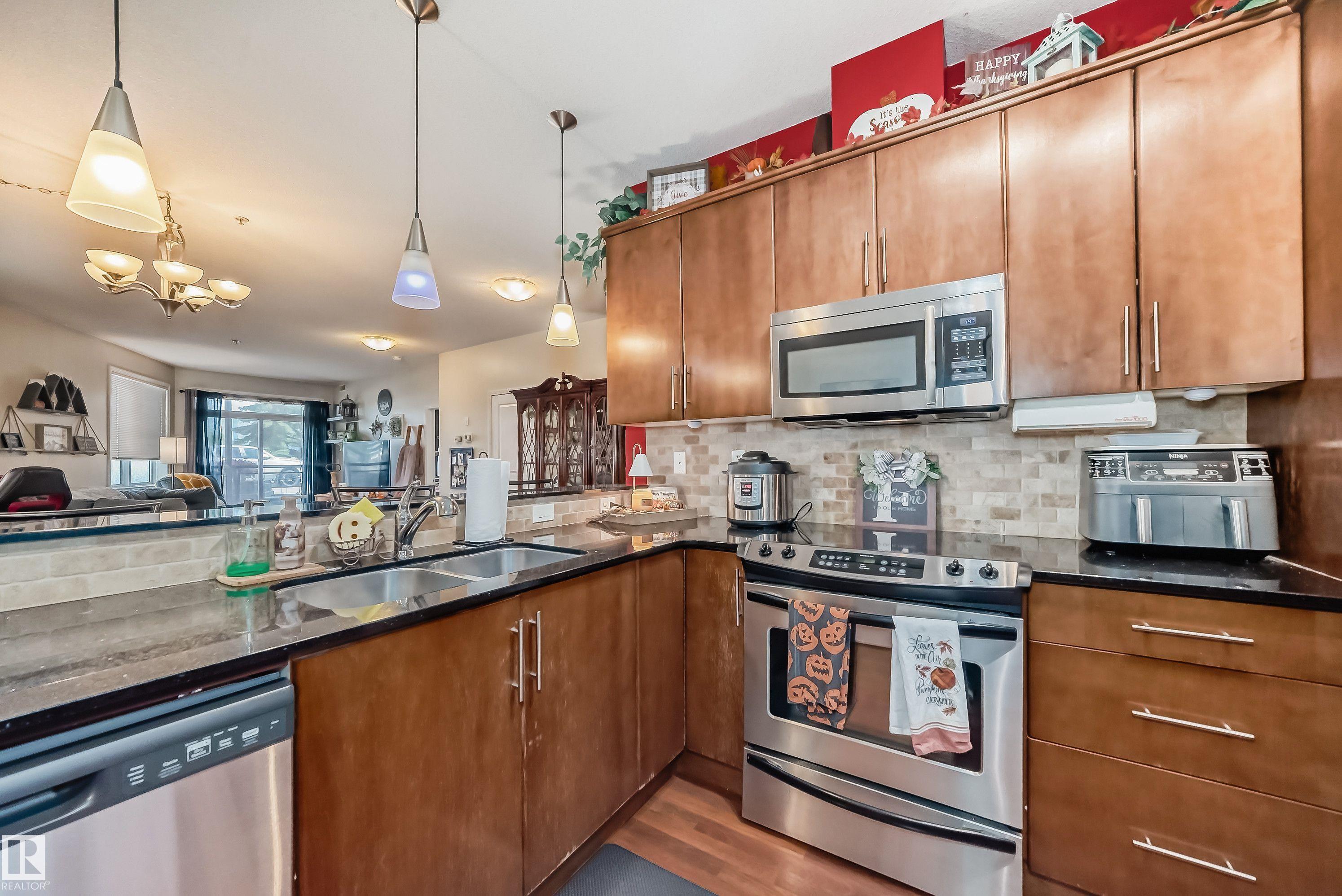 Photo 10 at 100 - 9940 Sherridon Drive, Sherridon Heights, Fort Saskatchewan