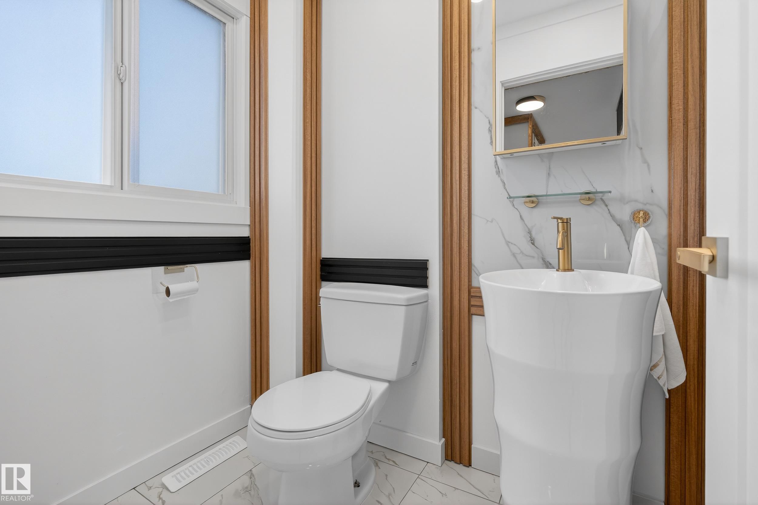 Photo 30 at 11A Meadowlark Village NW, West Meadowlark Park, Edmonton