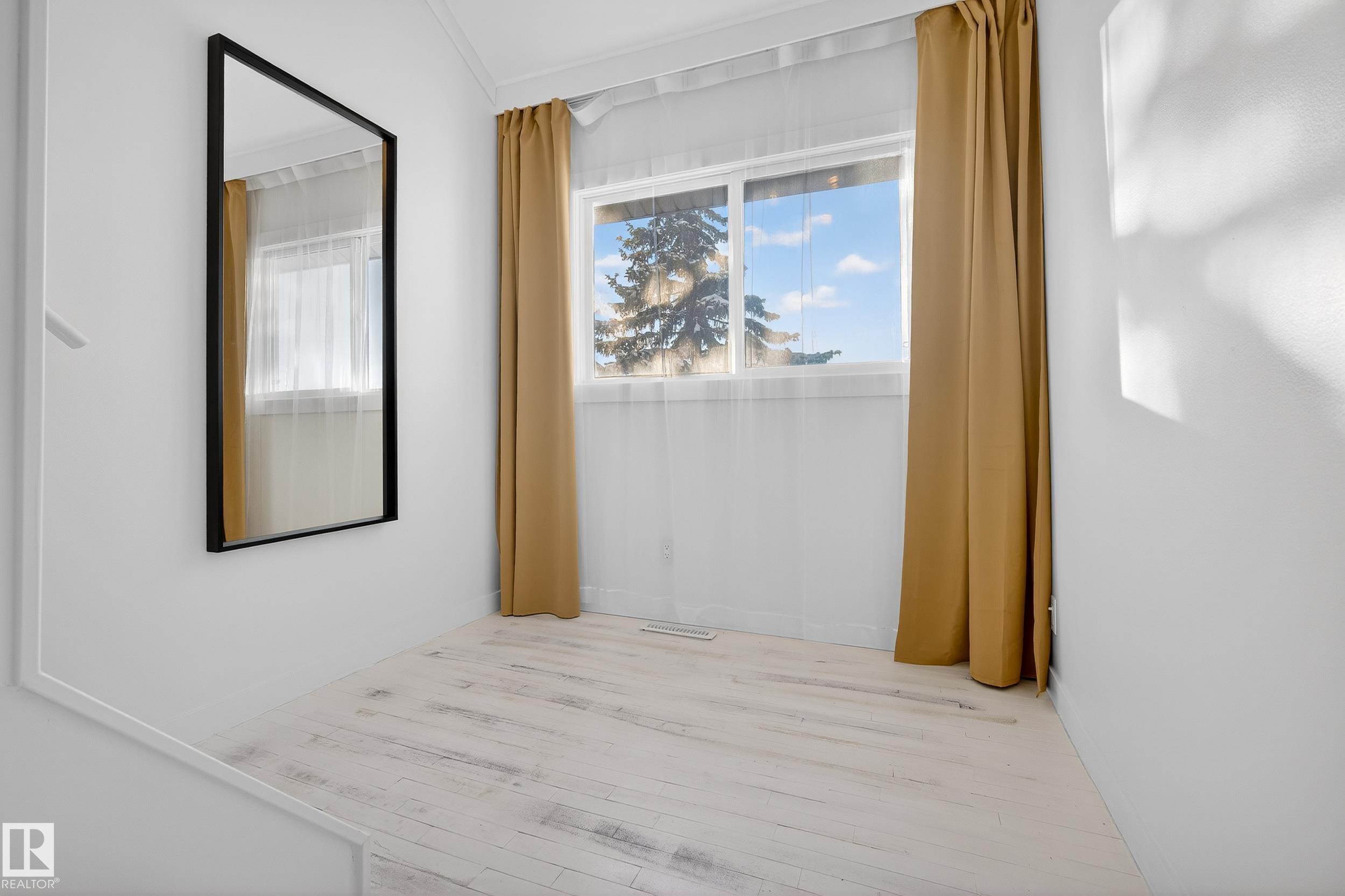 Photo 32 at 11A Meadowlark Village NW, West Meadowlark Park, Edmonton