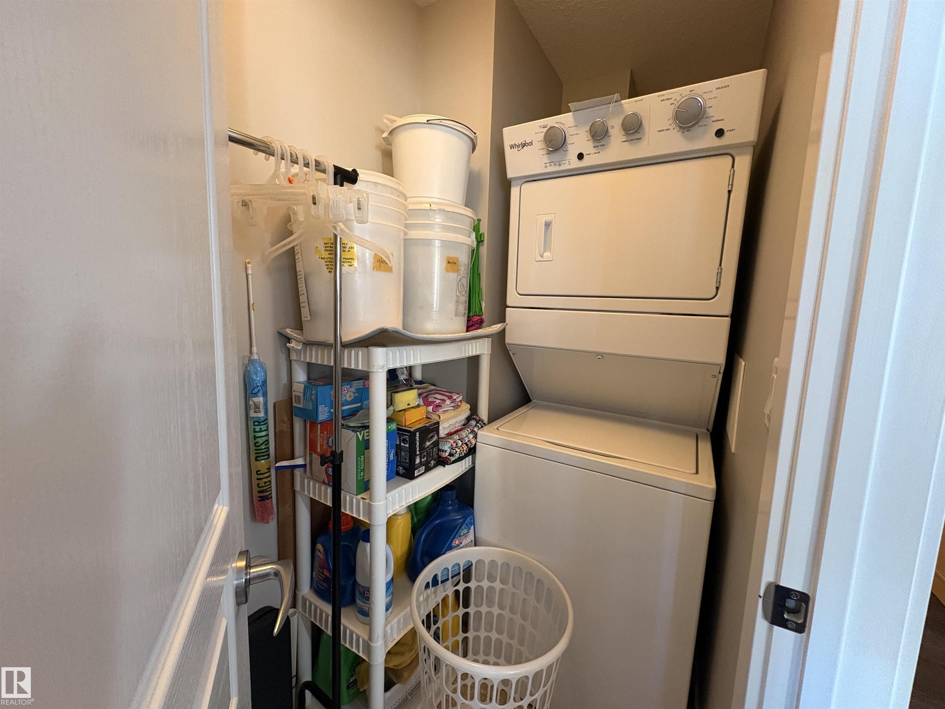 Photo 9 at 206 - 3670 139 Avenue NW, Clareview Town Centre, Edmonton