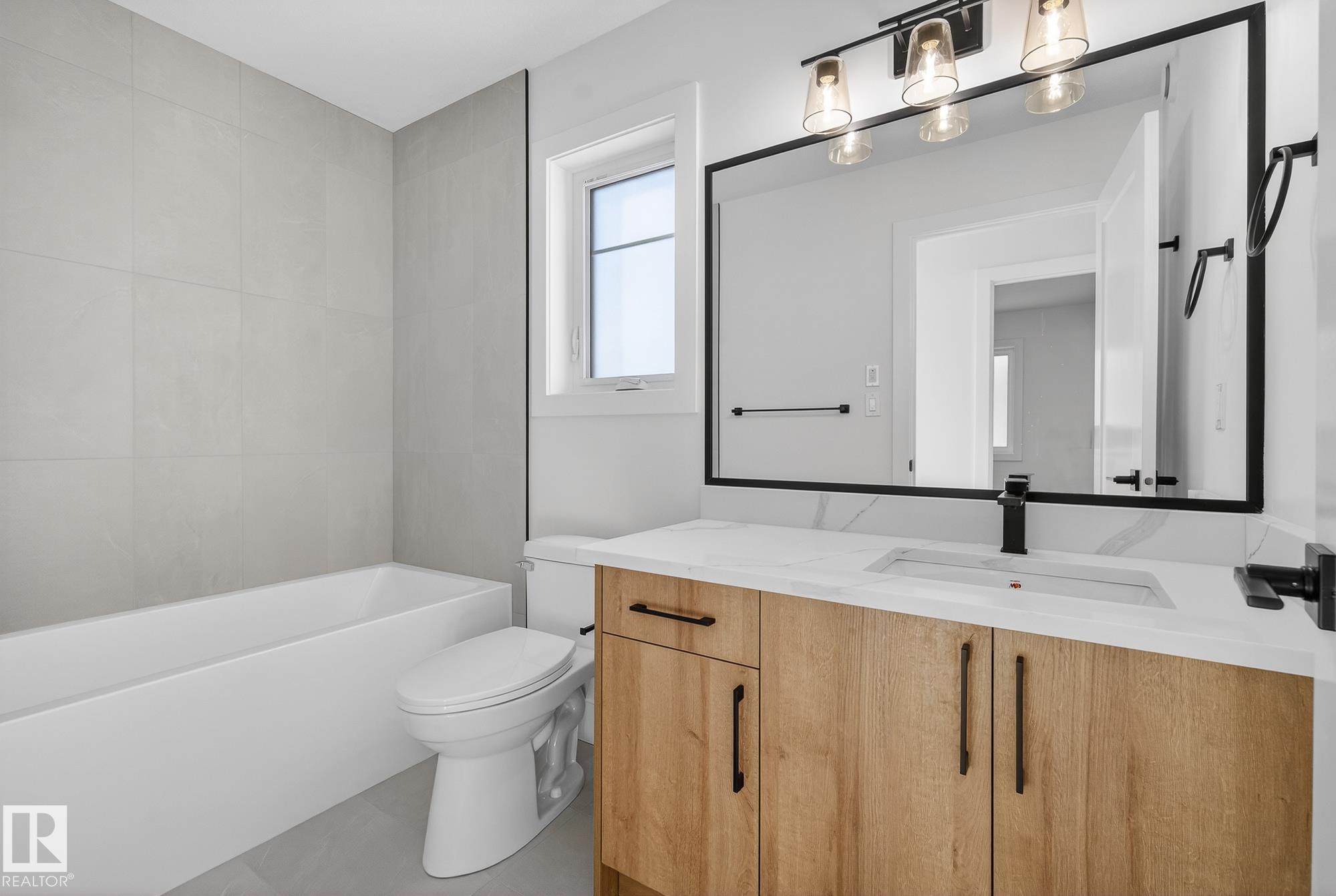 Photo 23 at 8612 181 Avenue NW, Klarvatten, Edmonton