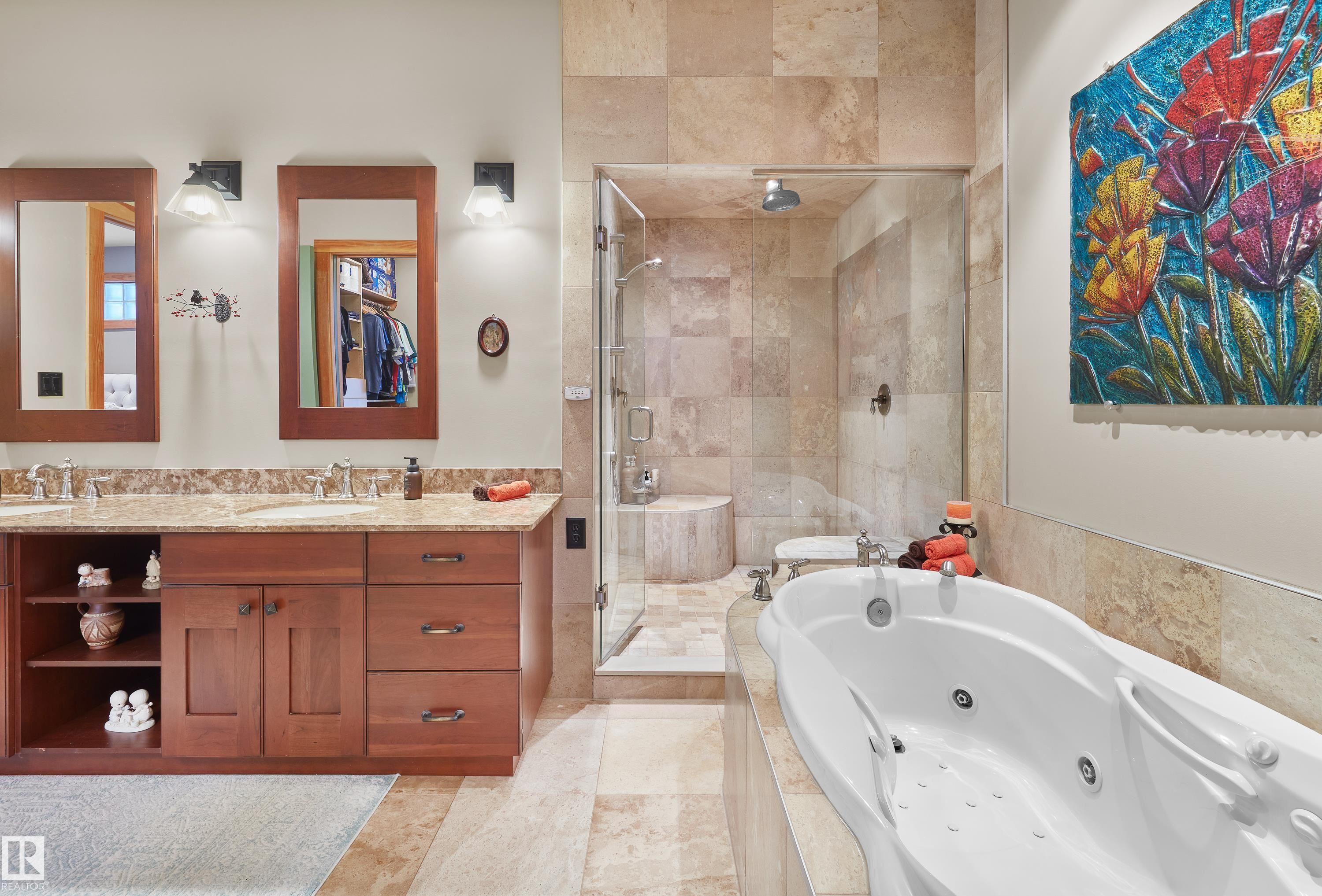 Photo 14 at 9135 117 Street NW, Windsor Park, Edmonton