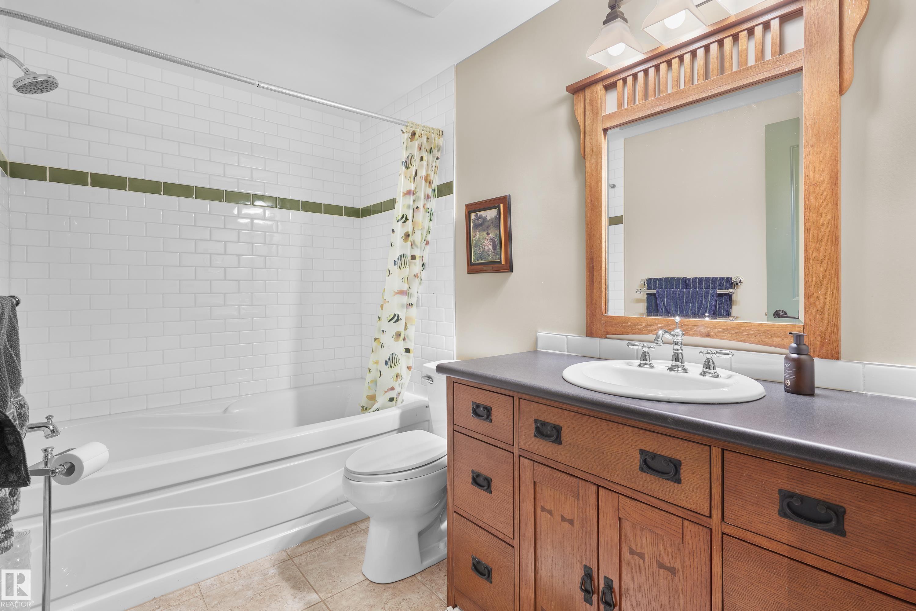 Photo 27 at 9135 117 Street NW, Windsor Park, Edmonton