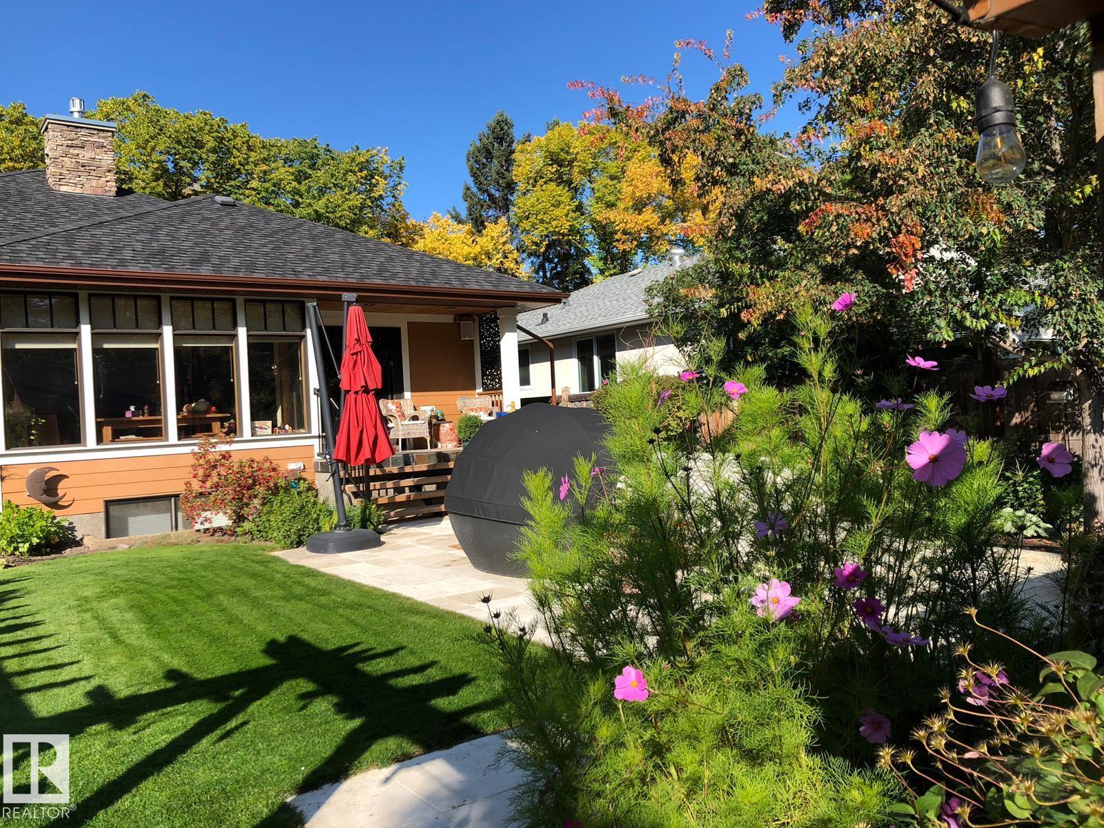 Photo 43 at 9135 117 Street NW, Windsor Park, Edmonton