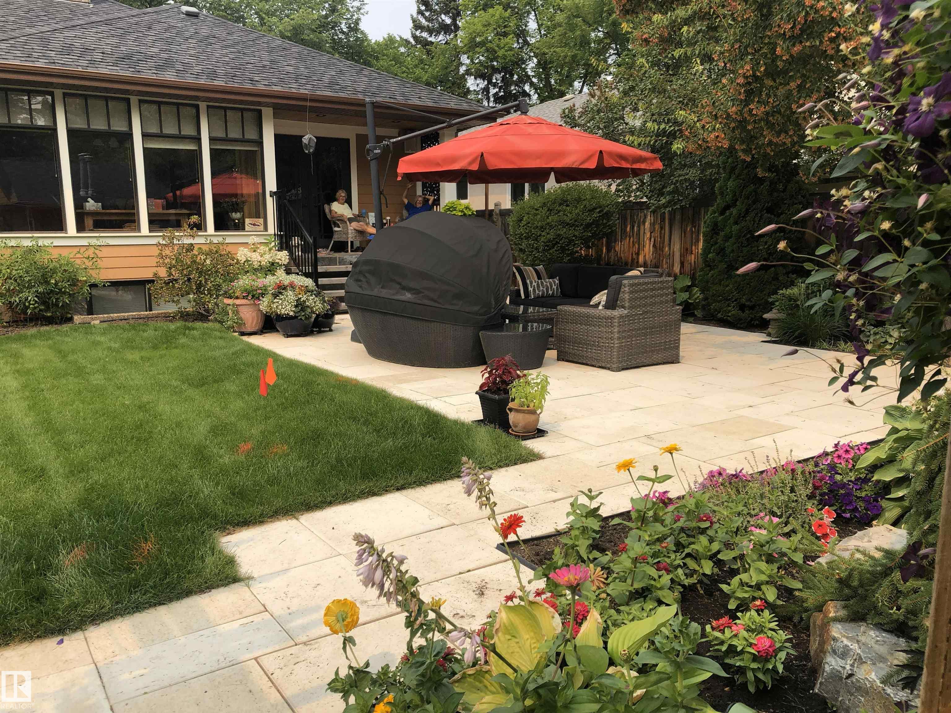 Photo 48 at 9135 117 Street NW, Windsor Park, Edmonton