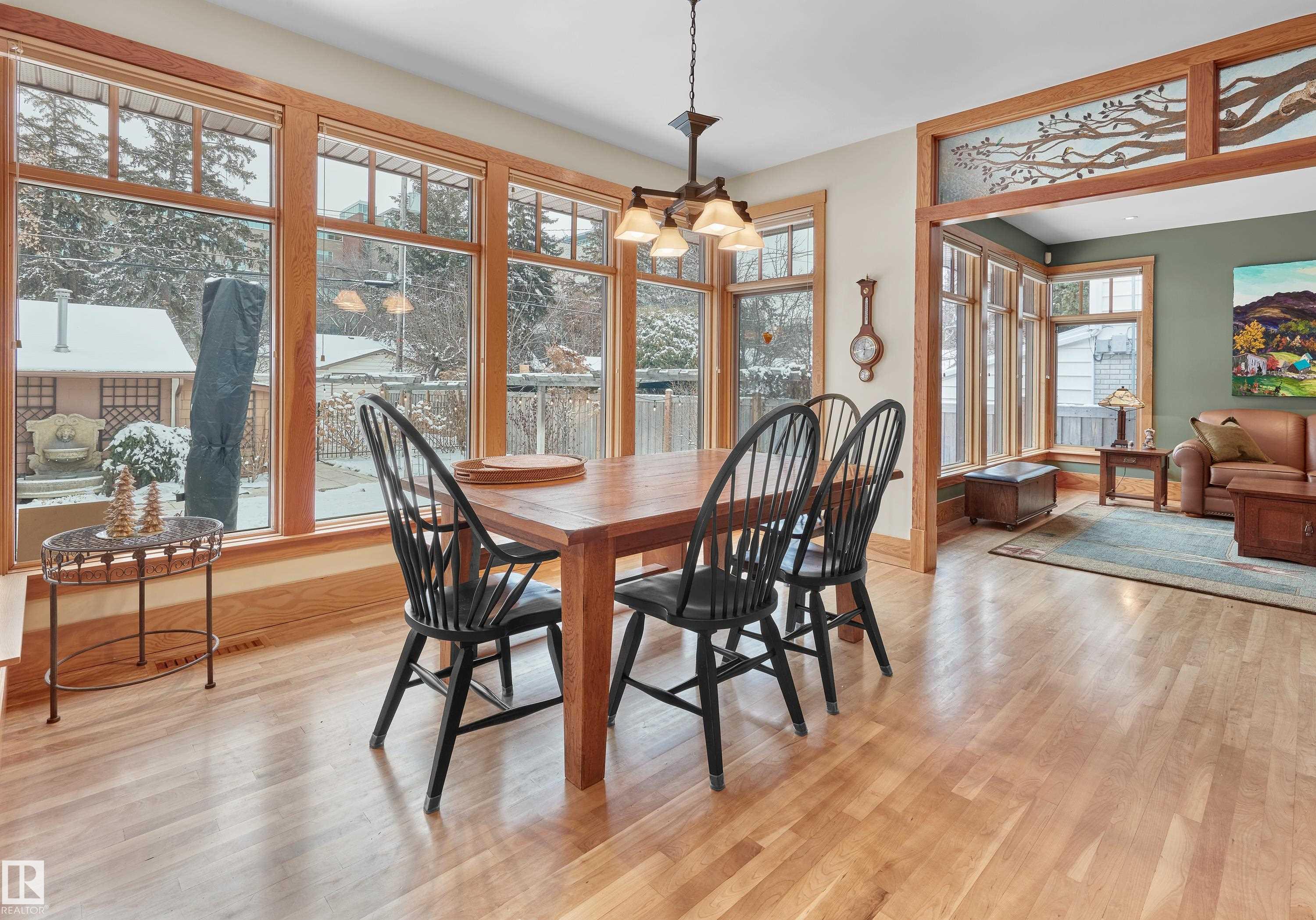 Photo 8 at 9135 117 Street NW, Windsor Park, Edmonton