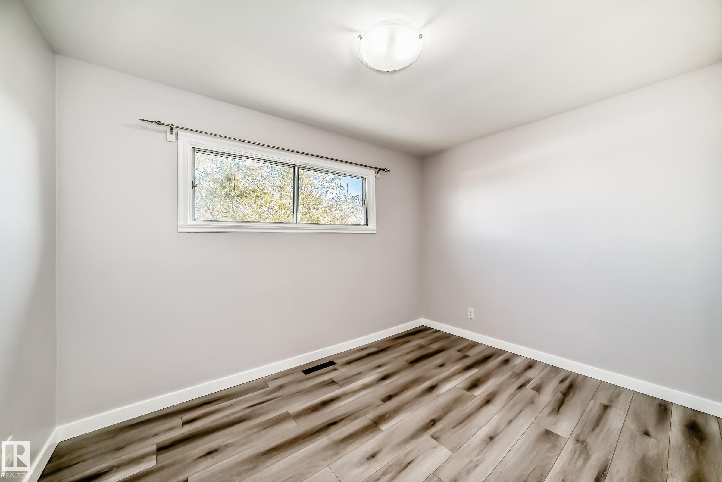 Photo 23 at 12205 37 Street NW, Bergman, Edmonton