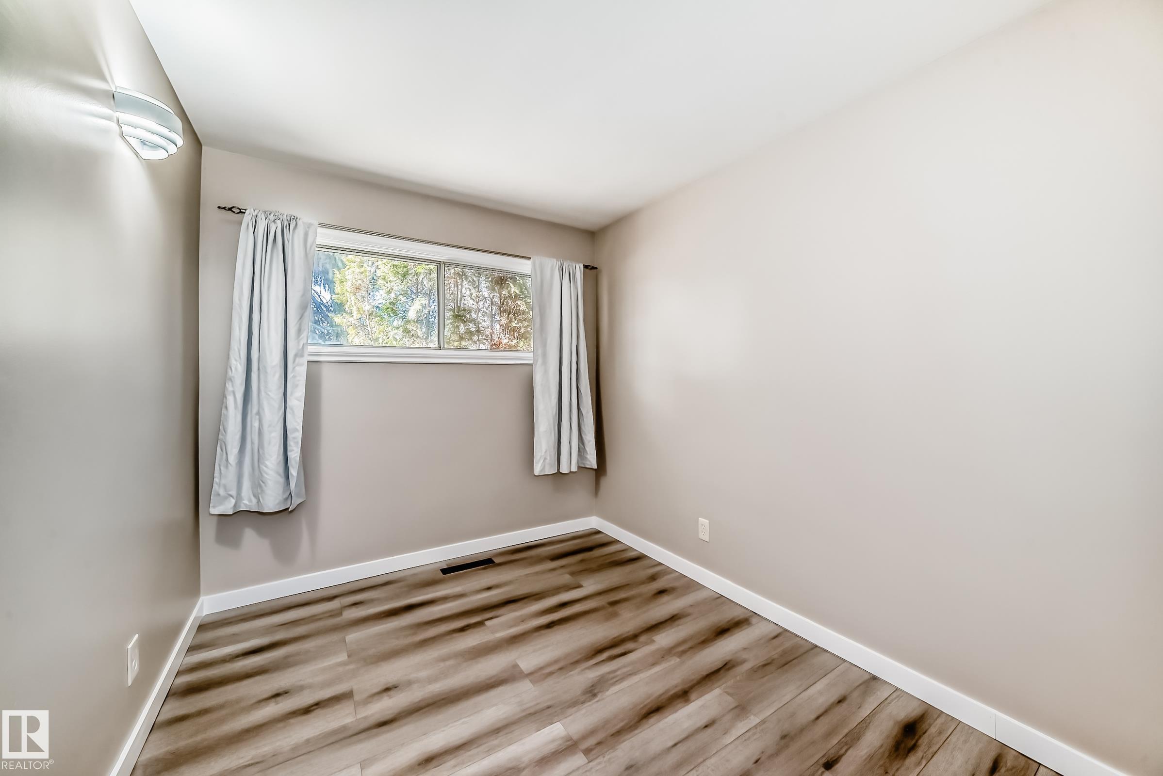 Photo 25 at 12205 37 Street NW, Bergman, Edmonton