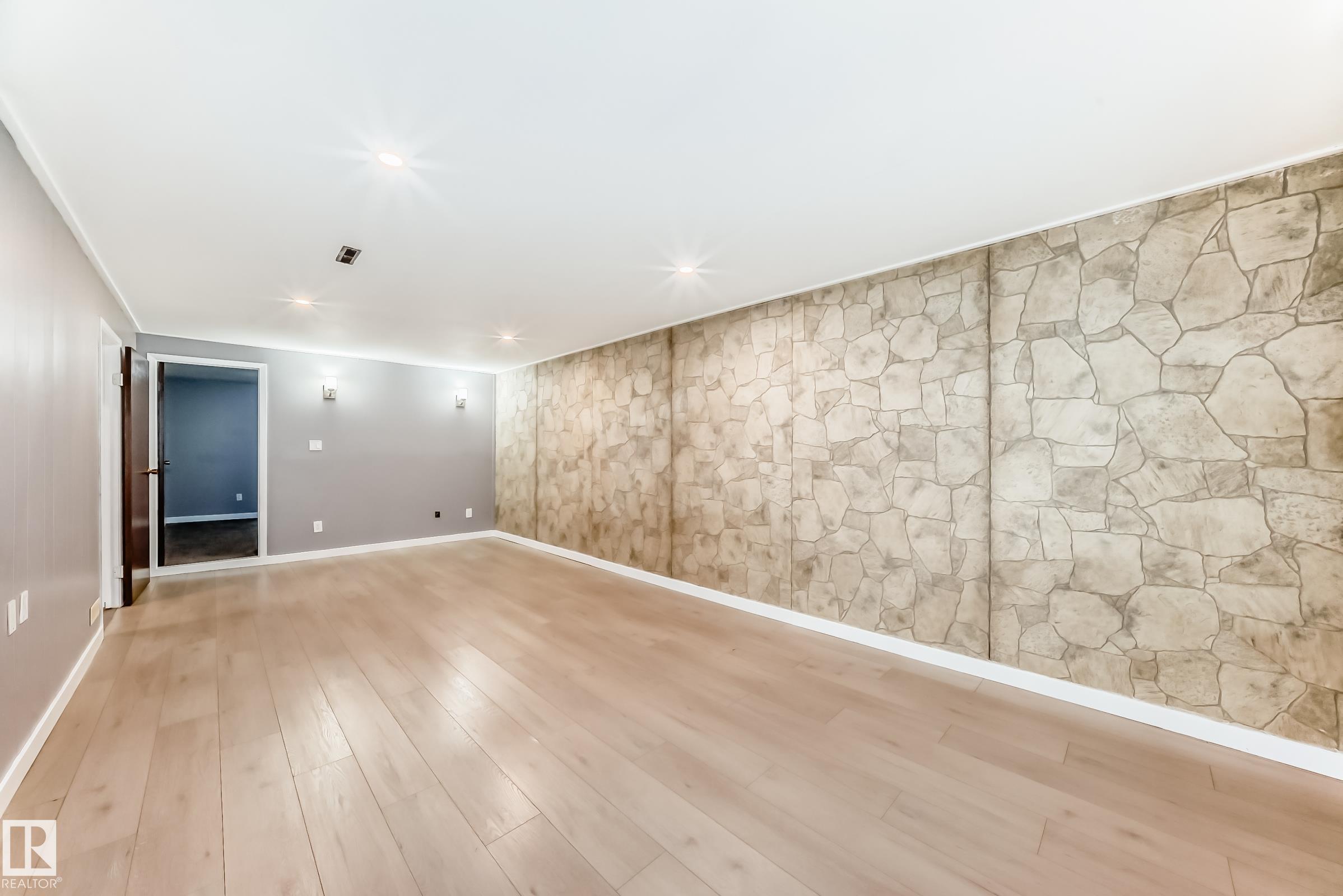 Photo 32 at 12205 37 Street NW, Bergman, Edmonton