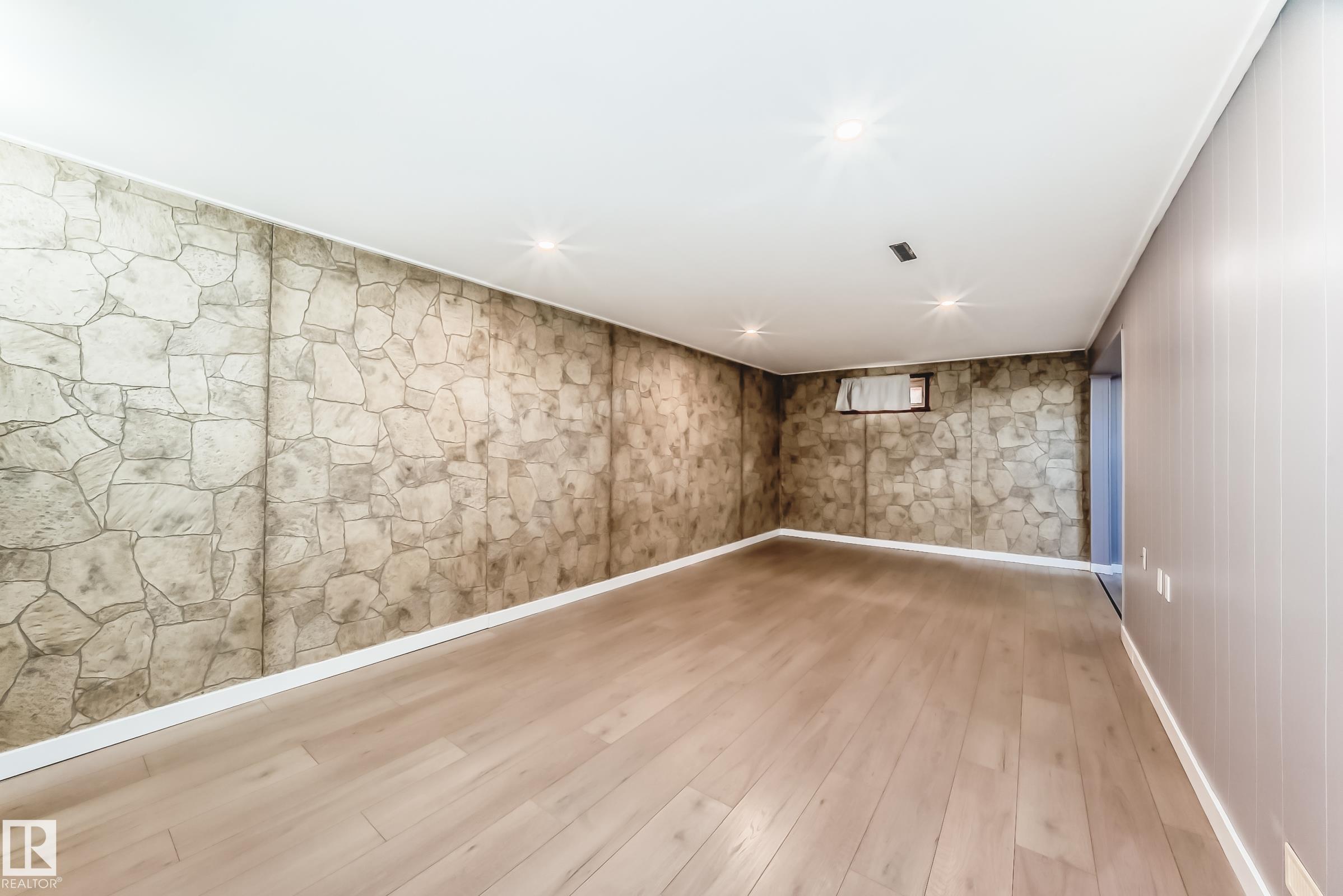 Photo 33 at 12205 37 Street NW, Bergman, Edmonton