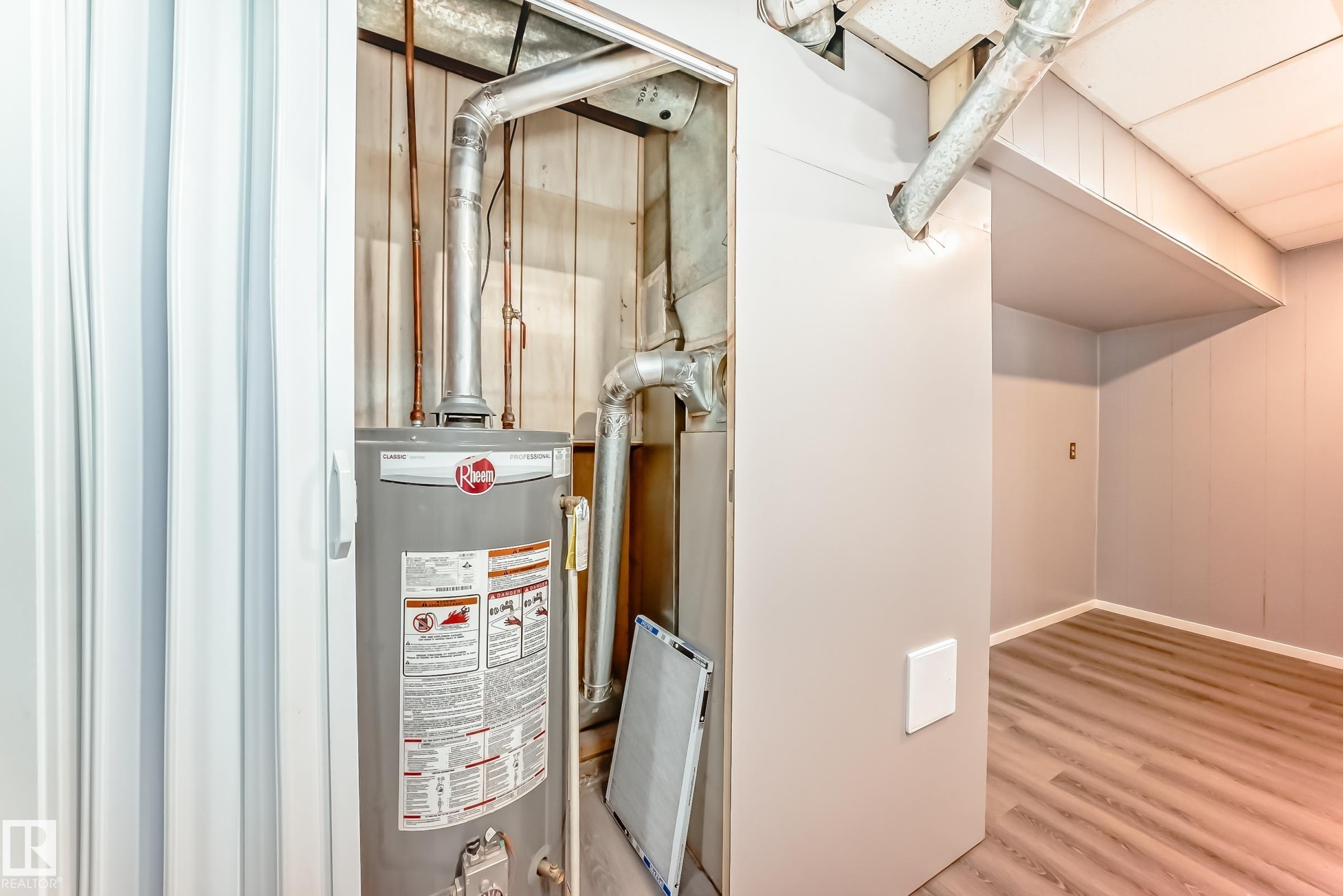 Photo 44 at 12205 37 Street NW, Bergman, Edmonton