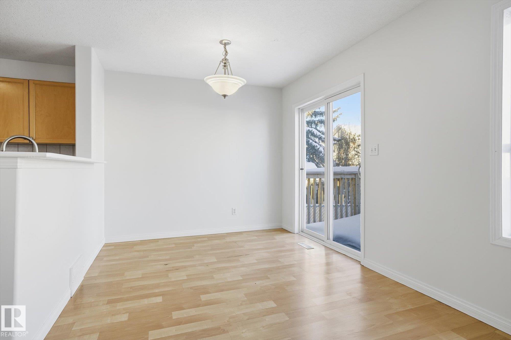 Photo 11 at 17 - 16933 115 Street NW, Canossa, Edmonton