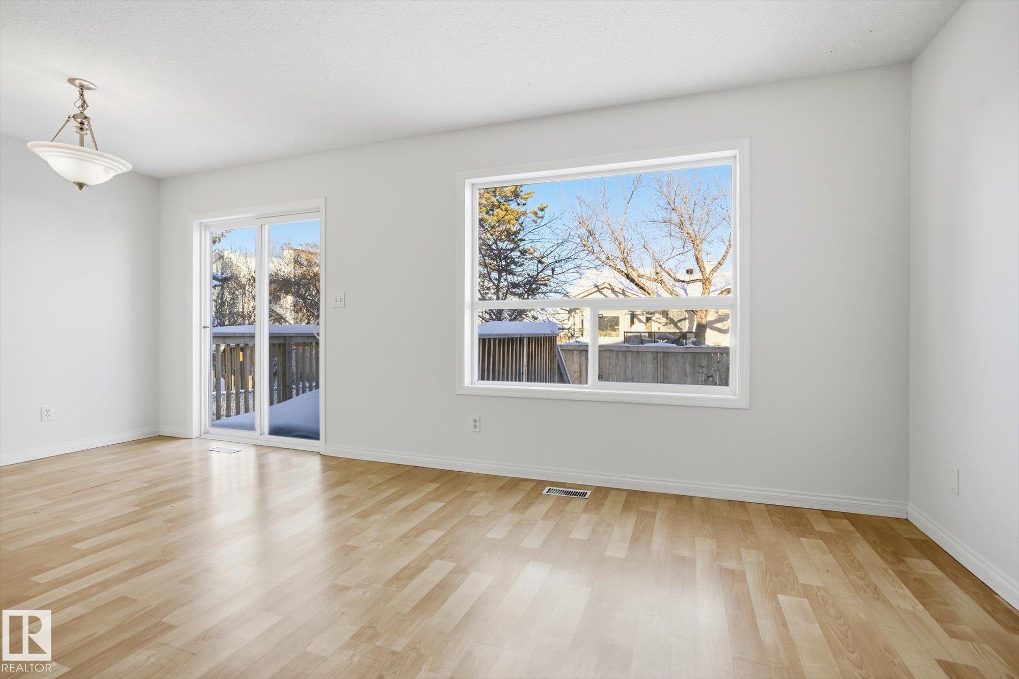 Photo 10 at 17 - 16933 115 Street NW, Canossa, Edmonton