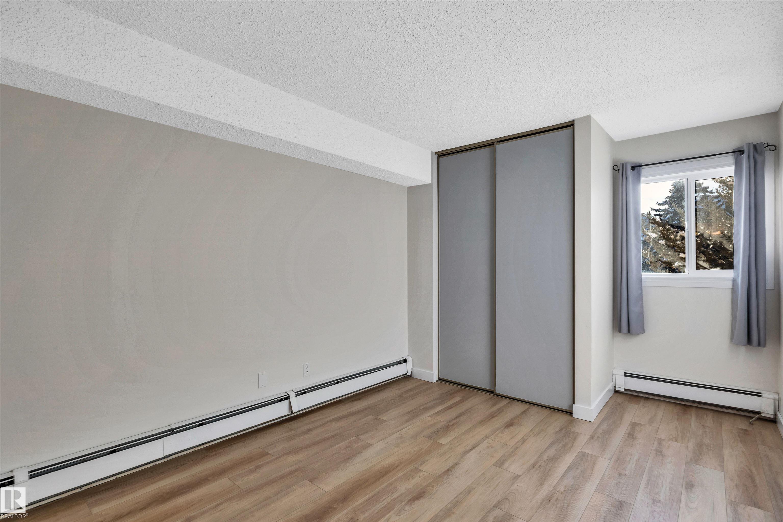 Photo 14 at 3023 Tudor Glen, Grandin, St. Albert