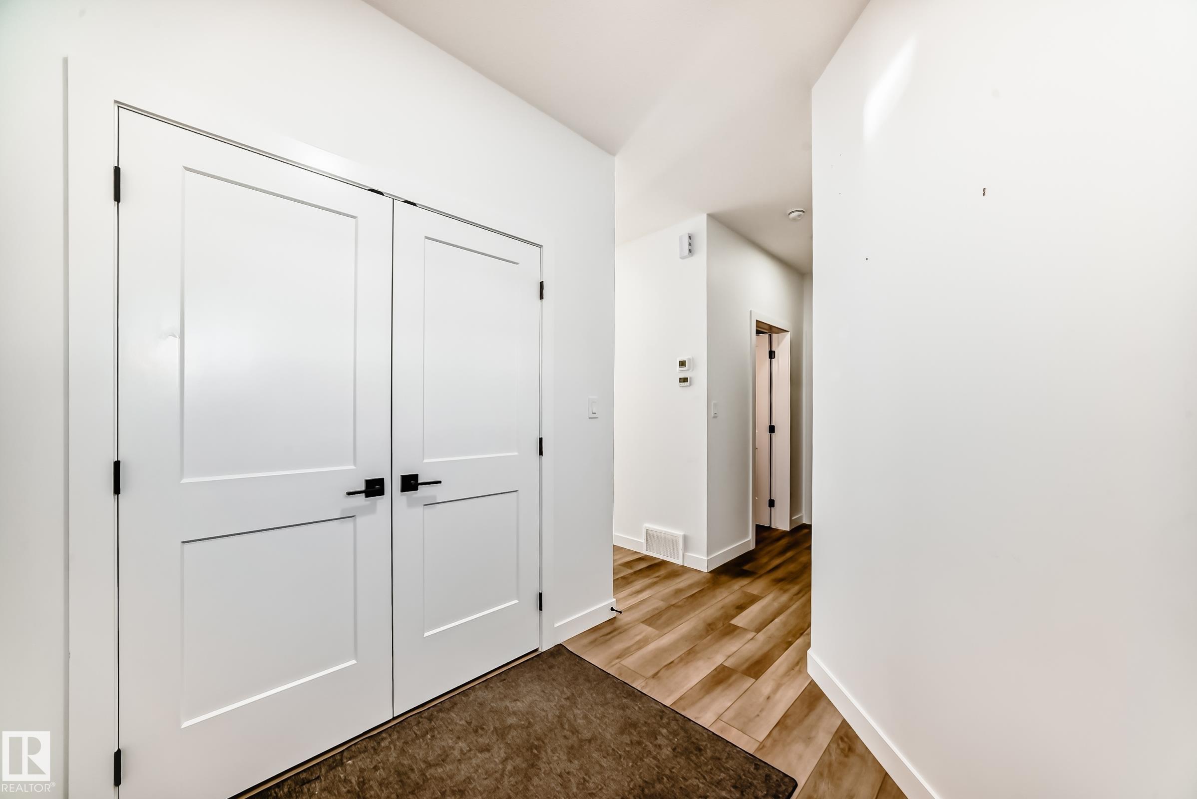 9219 183 Avenue NW, Klarvatten, Edmonton