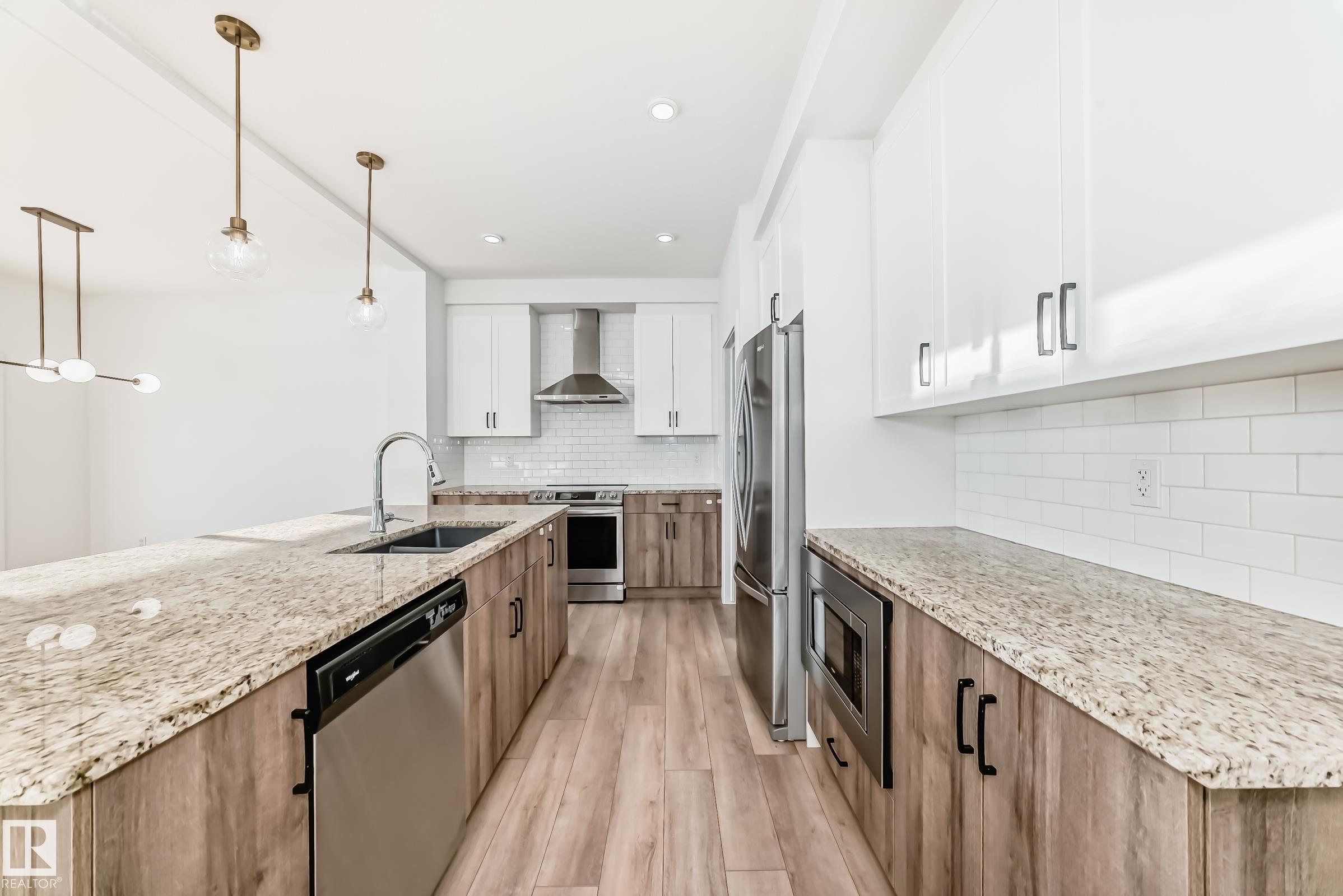 9219 183 Avenue NW, Klarvatten, Edmonton