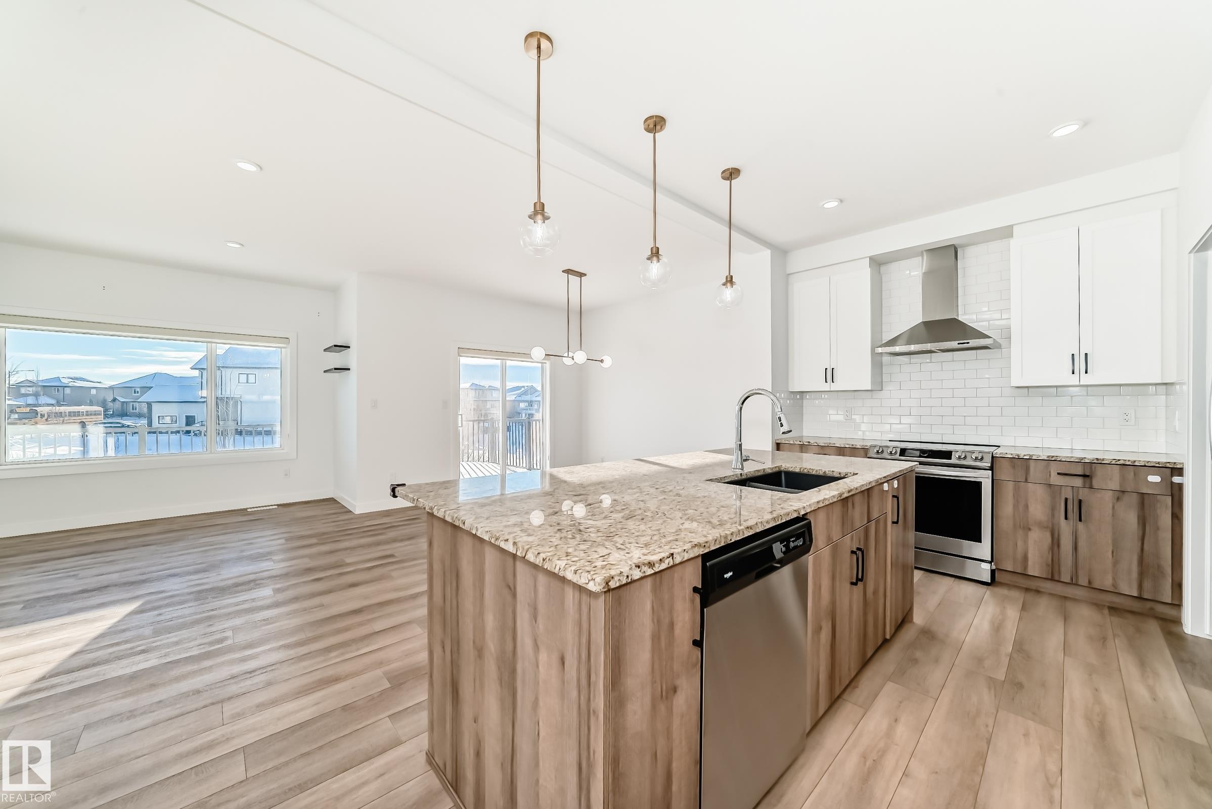 Photo 7 at 9219 183 Avenue NW, Klarvatten, Edmonton