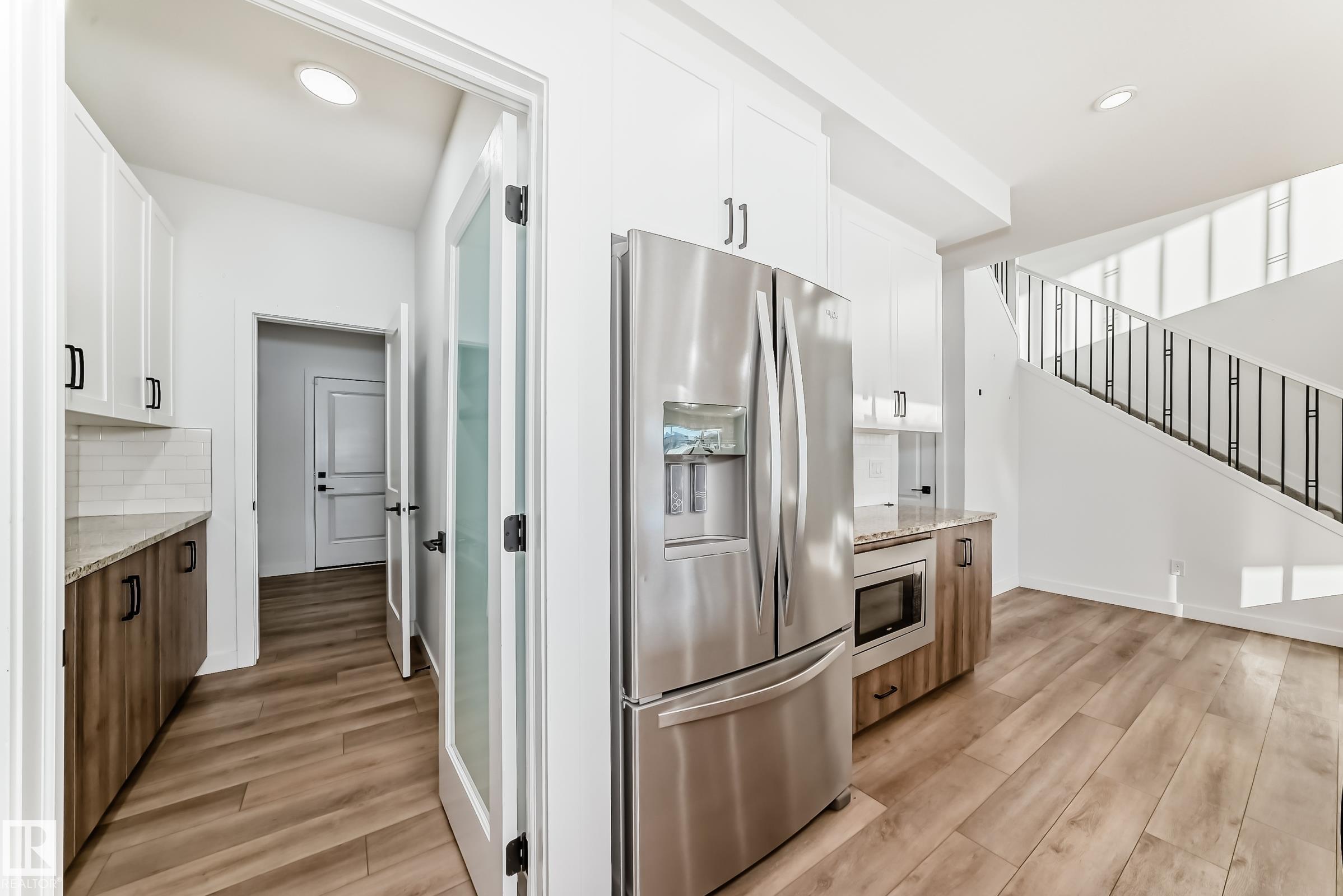 Photo 8 at 9219 183 Avenue NW, Klarvatten, Edmonton