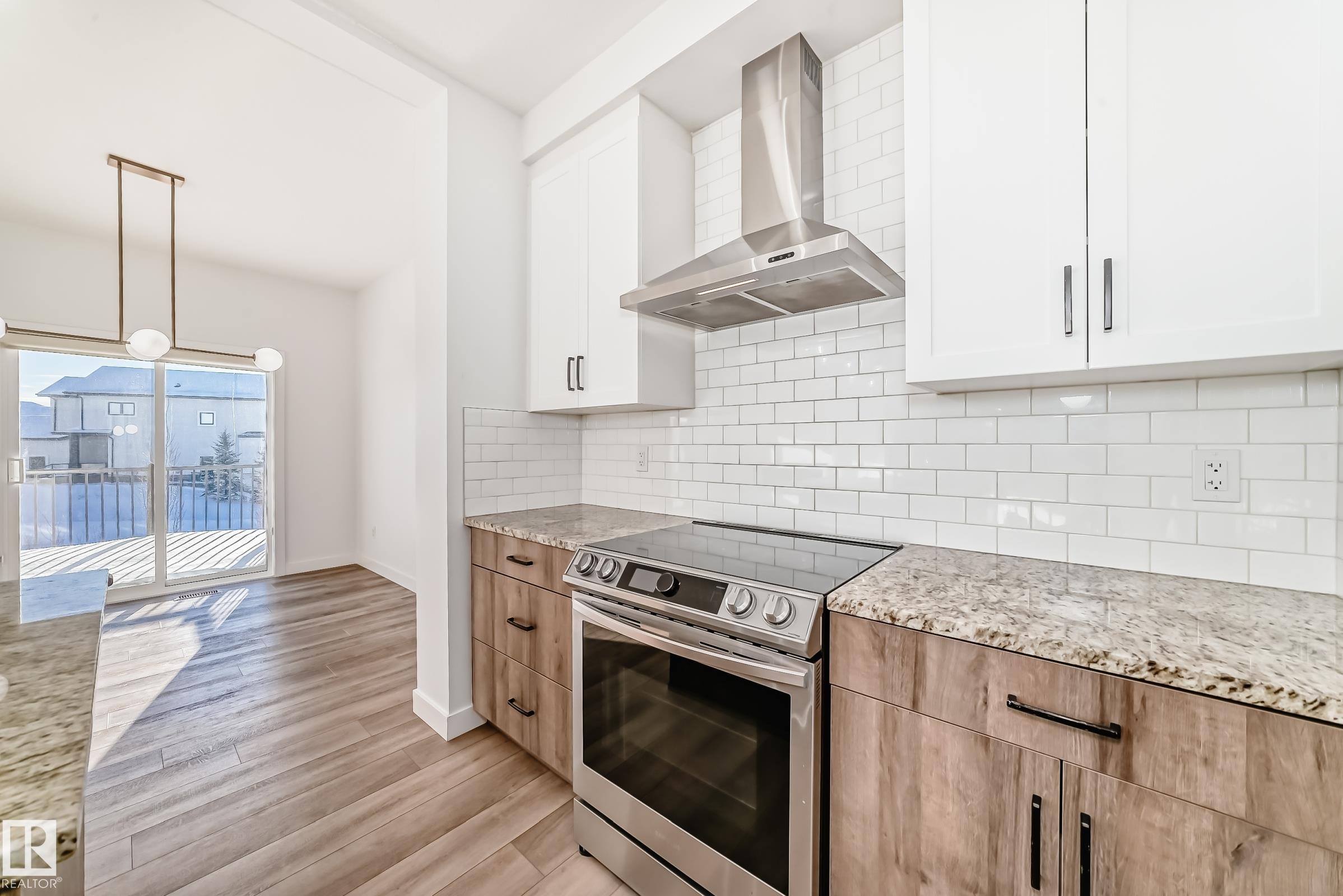 Photo 10 at 9219 183 Avenue NW, Klarvatten, Edmonton