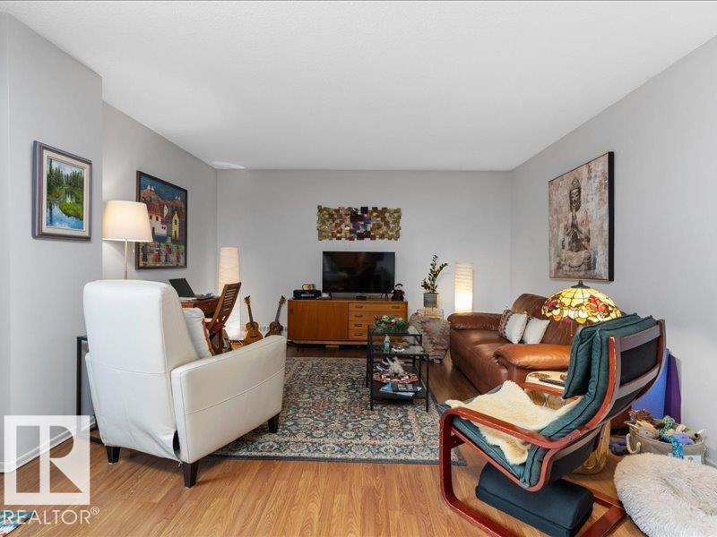 Photo 16 at 409 - 10175 114 Street NW, Wîhkwêntôwin, Edmonton