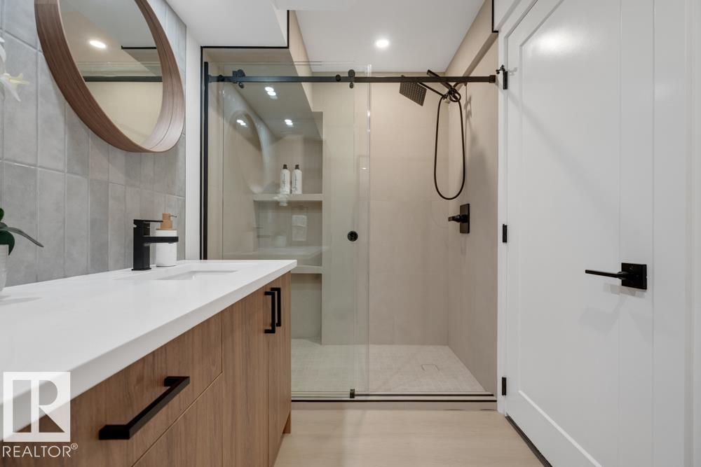 Photo 40 at 6408 88 Avenue NW, Kenilworth, Edmonton