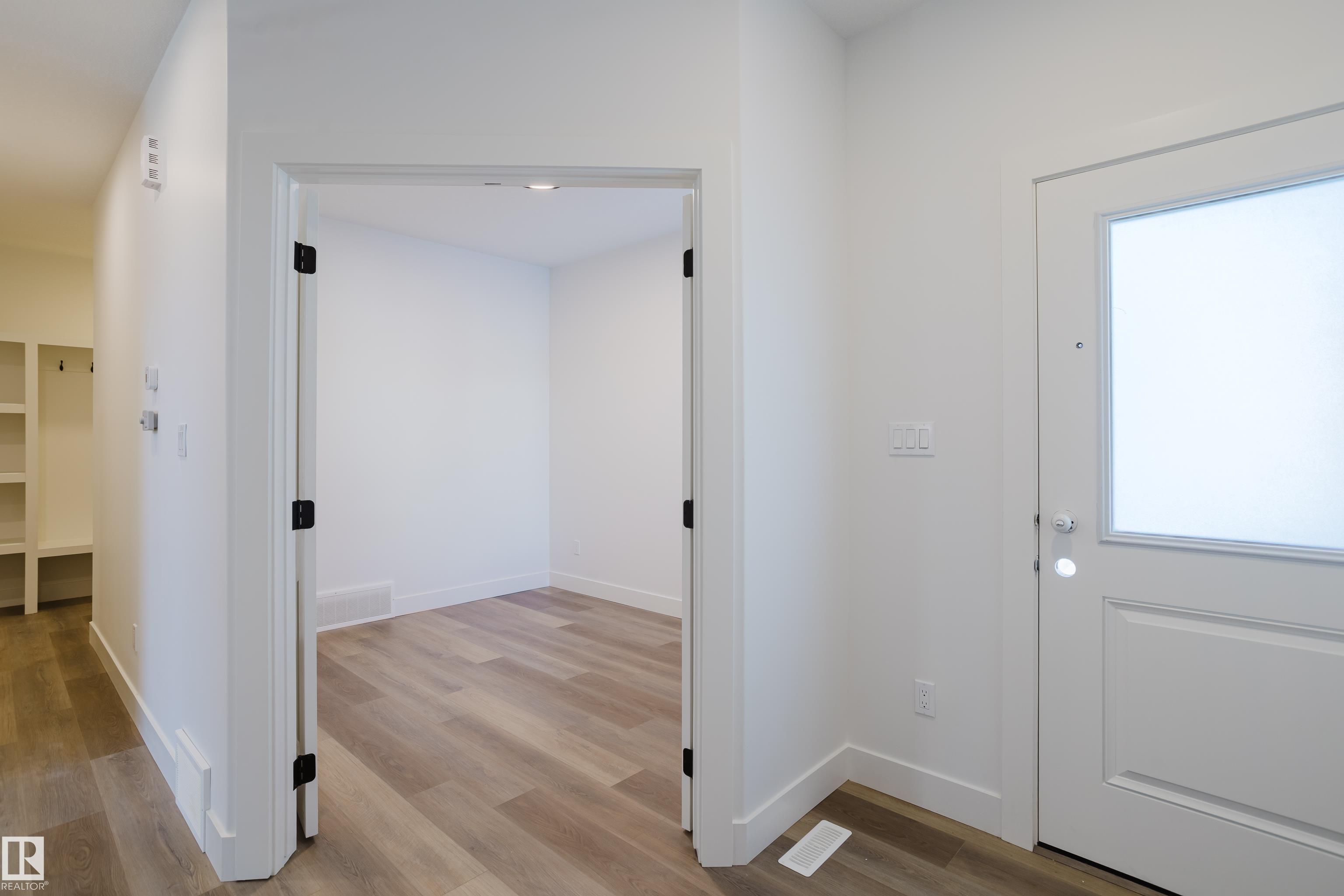 Picture for 805 ELDERBERRY CO NW