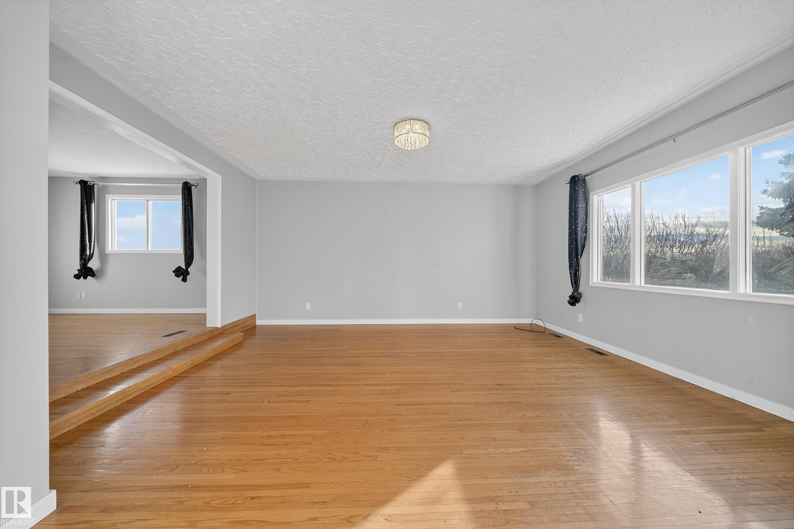 Photo 13 at 52235 Range Road 225, None, Rural Strathcona County