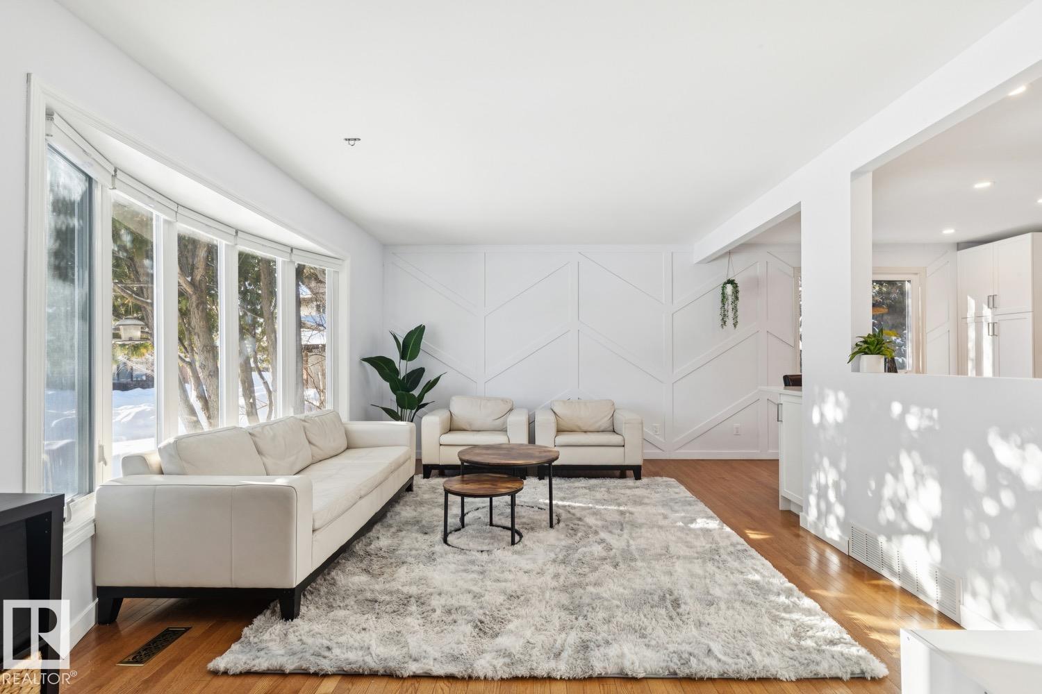 6412 36 Avenue NW, Hillview, Edmonton