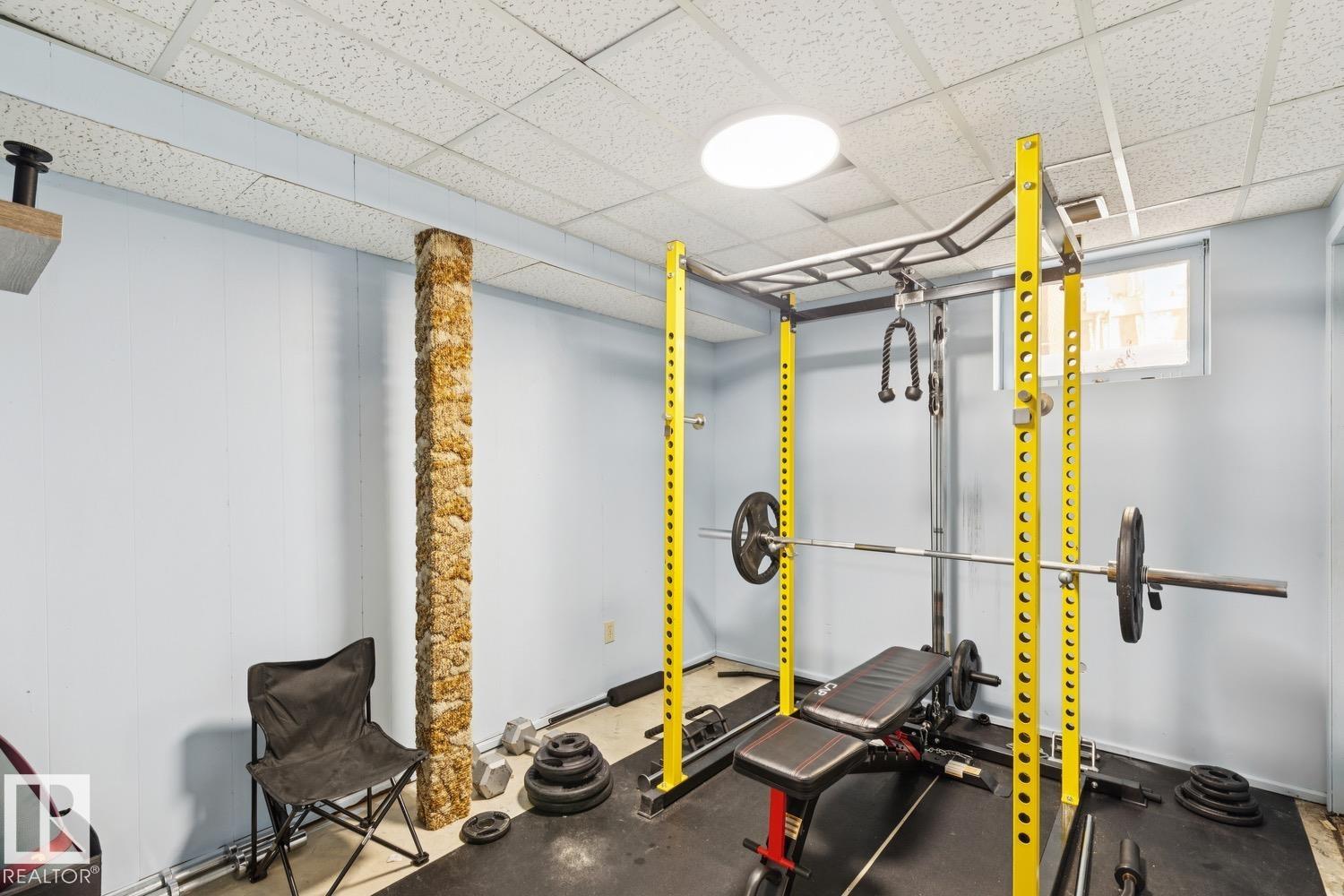 Photo 33 at 6412 36 Avenue NW, Hillview, Edmonton