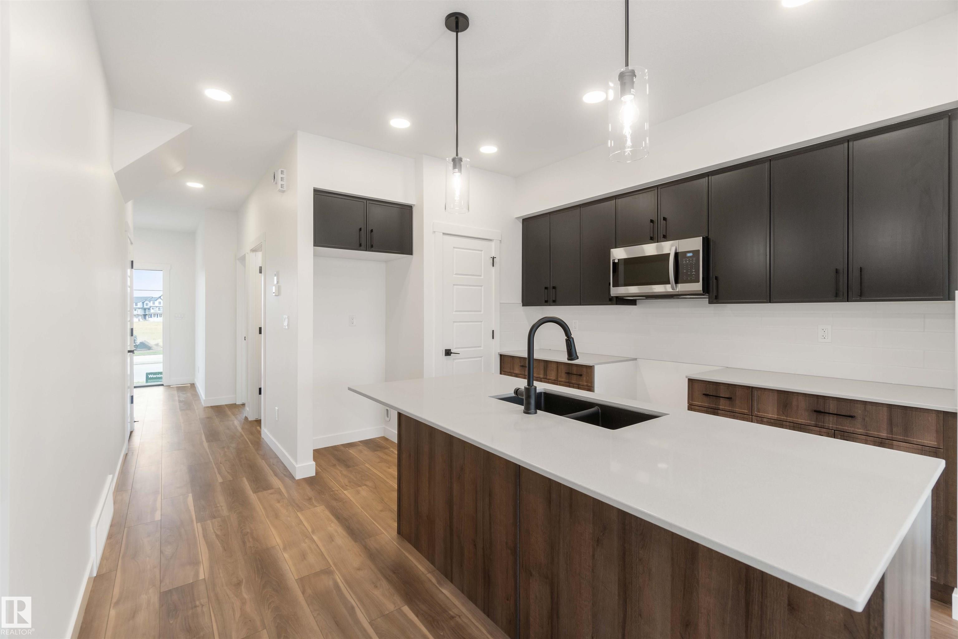 Photo 13 at 1011 Aster Boulevard NW, Aster, Edmonton