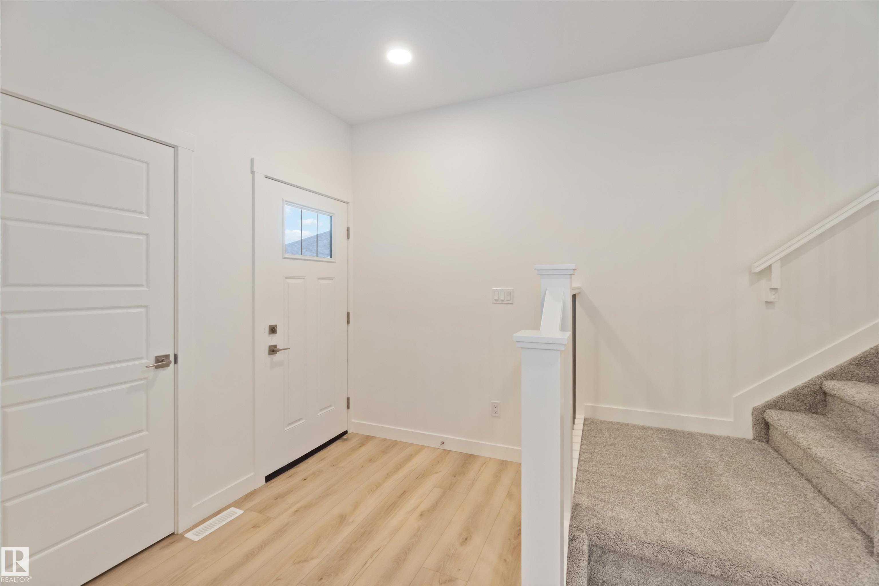 2503 194 Street NW, The Uplands, Edmonton