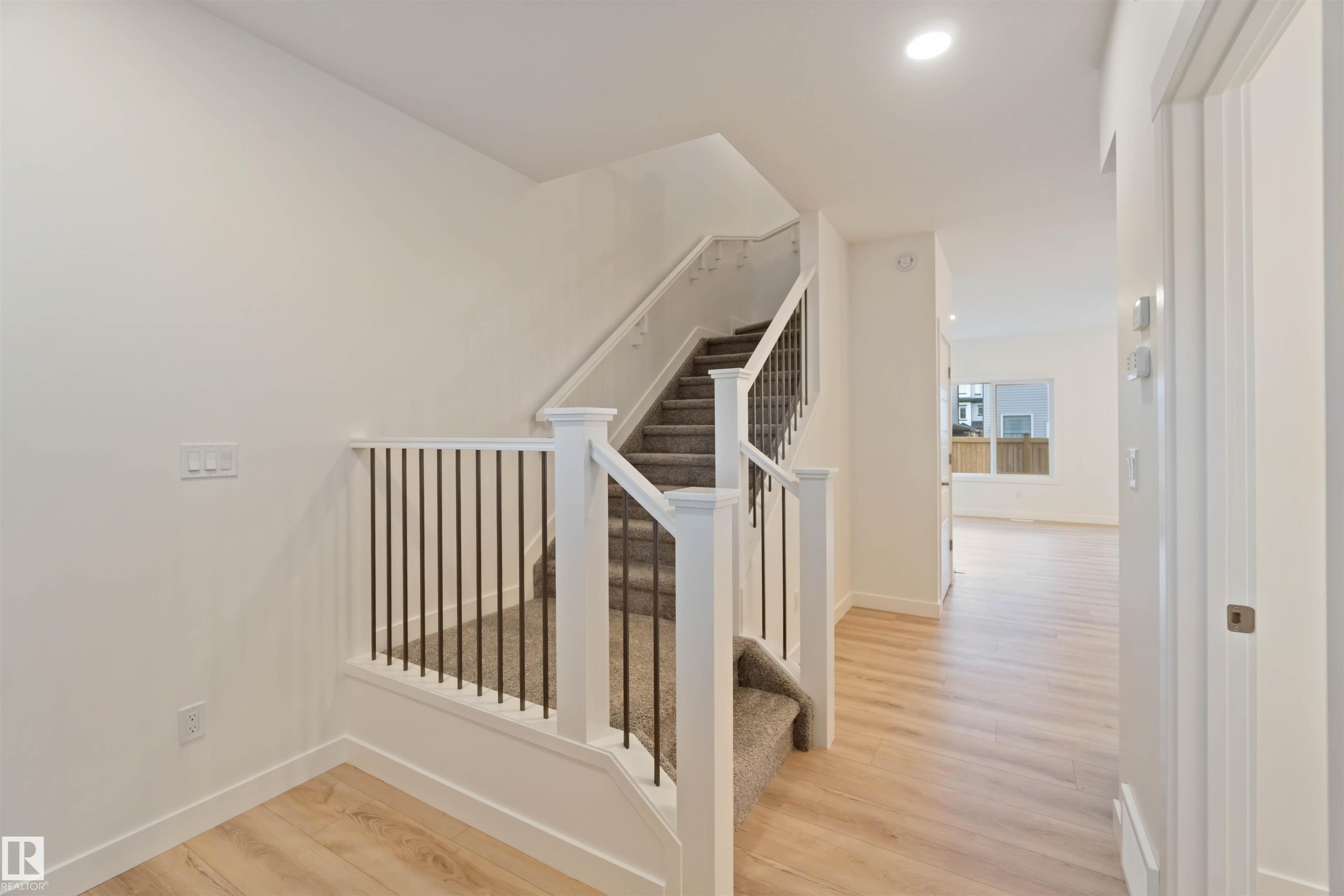 Photo 7 at 2503 194 Street NW, The Uplands, Edmonton