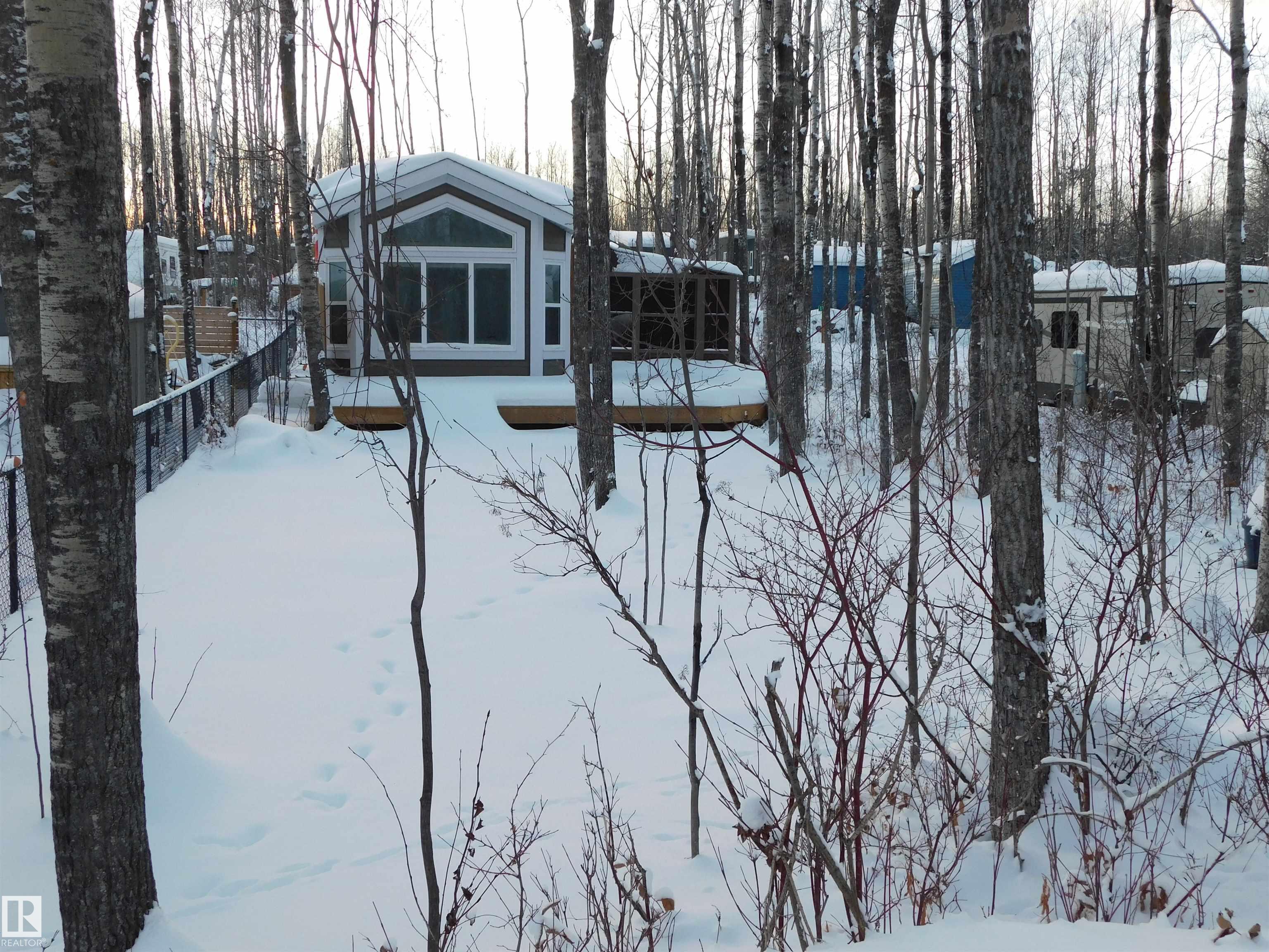 Photo 15 at 605 - 53509 Rge Road 60, Sunset Shores, Rural Parkland County