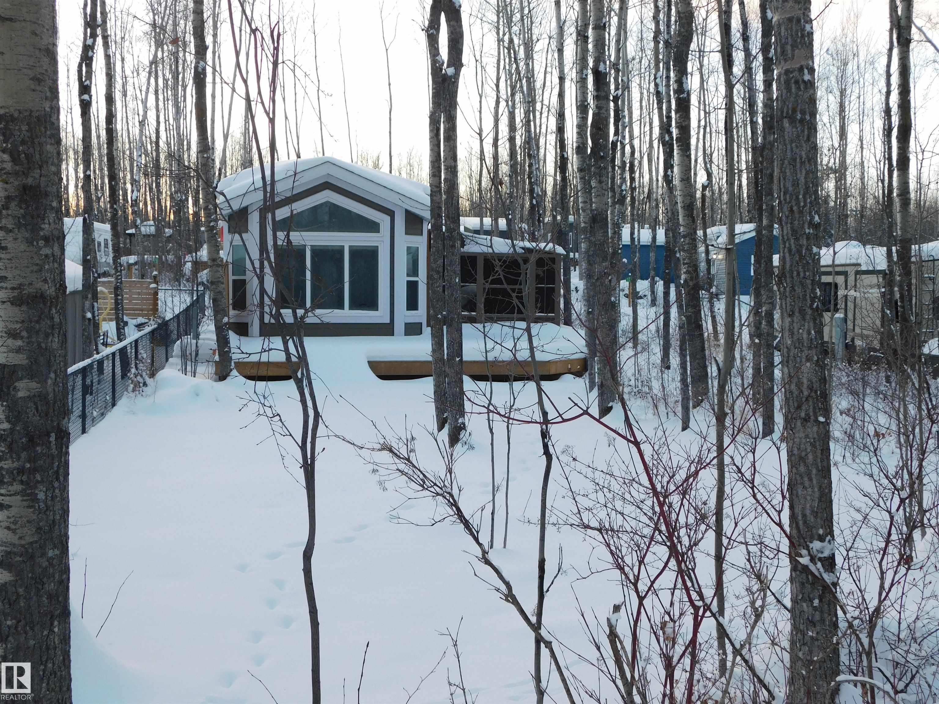 Photo 16 at 605 - 53509 Rge Road 60, Sunset Shores, Rural Parkland County