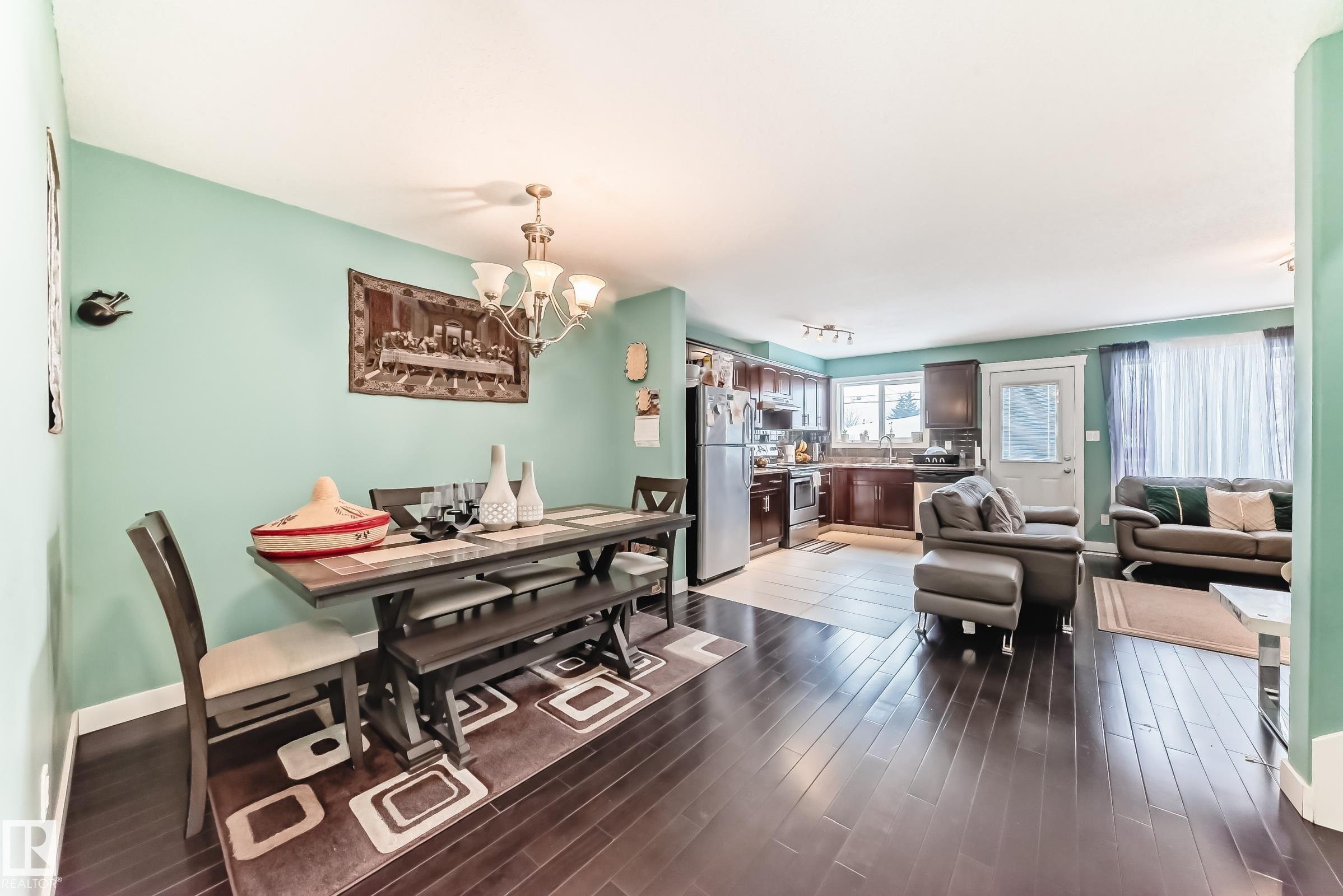 Photo 13 at 10316 162 Street NW, Britannia Youngstown, Edmonton