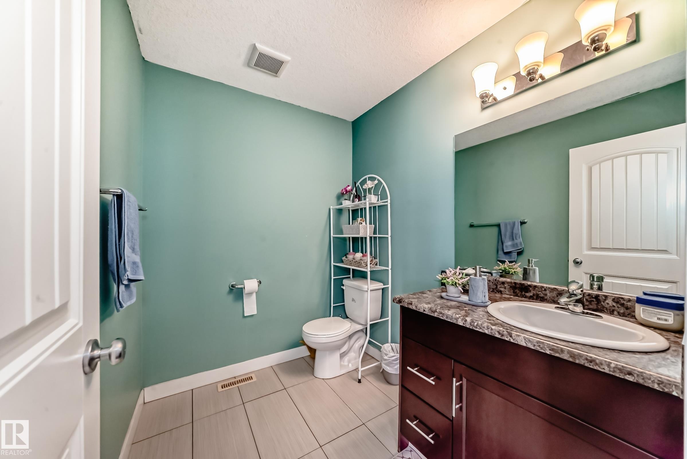 Photo 19 at 10316 162 Street NW, Britannia Youngstown, Edmonton
