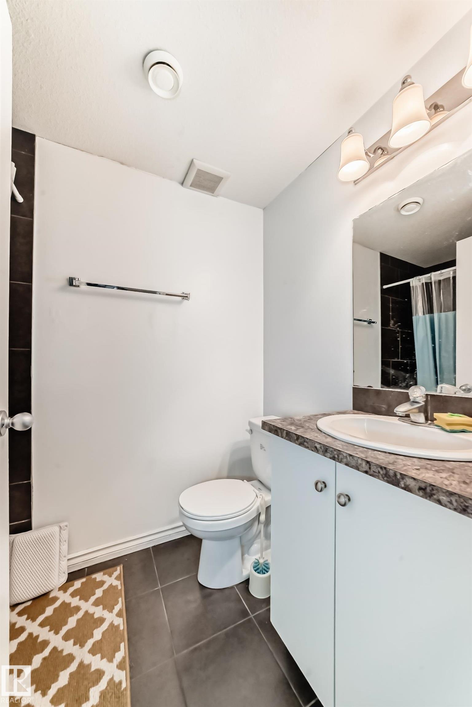 Photo 53 at 10316 162 Street NW, Britannia Youngstown, Edmonton