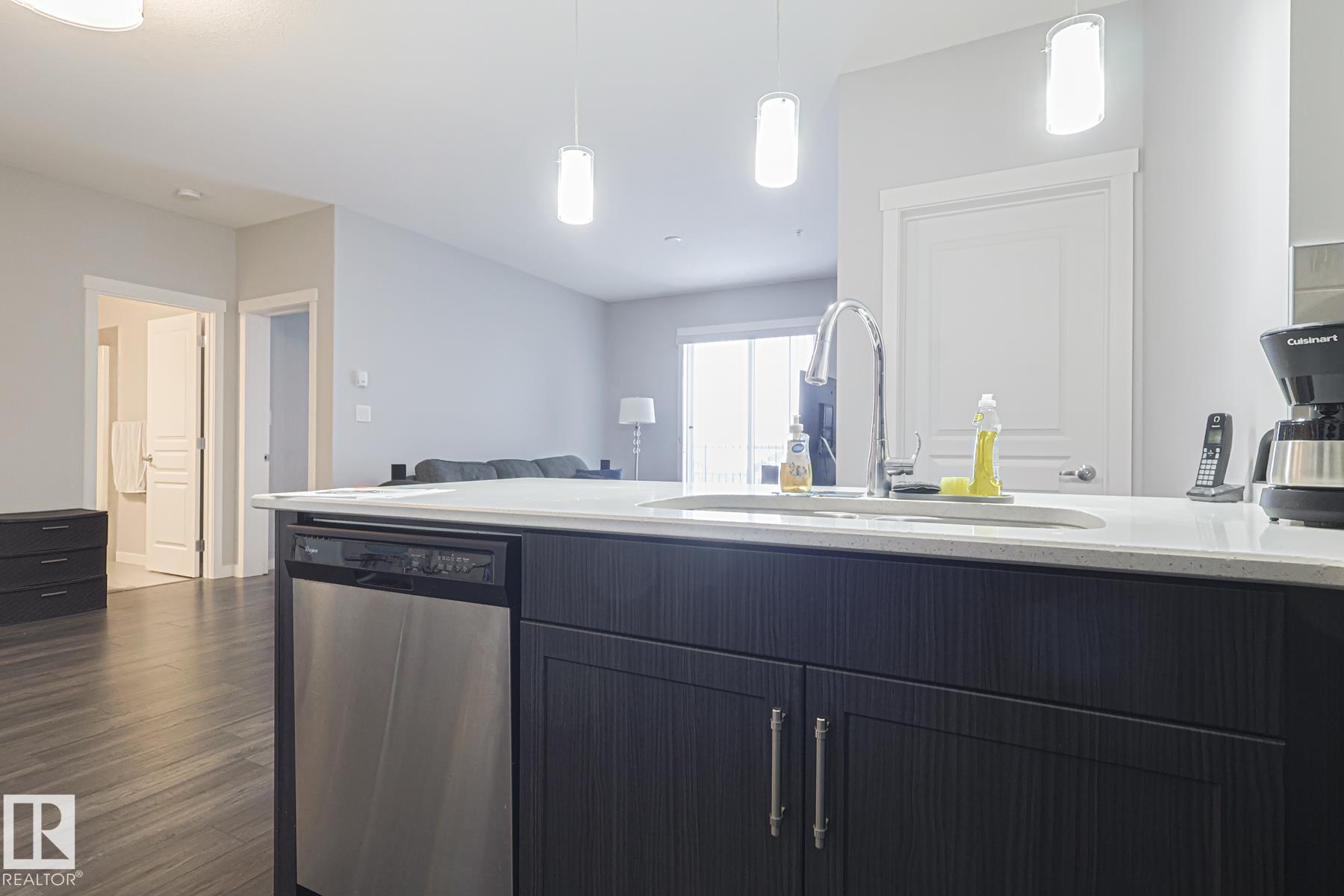 407 - 812 Welsh Drive SW, Walker, Edmonton