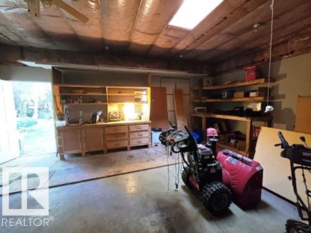 Photo 11 at 11737 125 Street NW, Inglewood, Edmonton