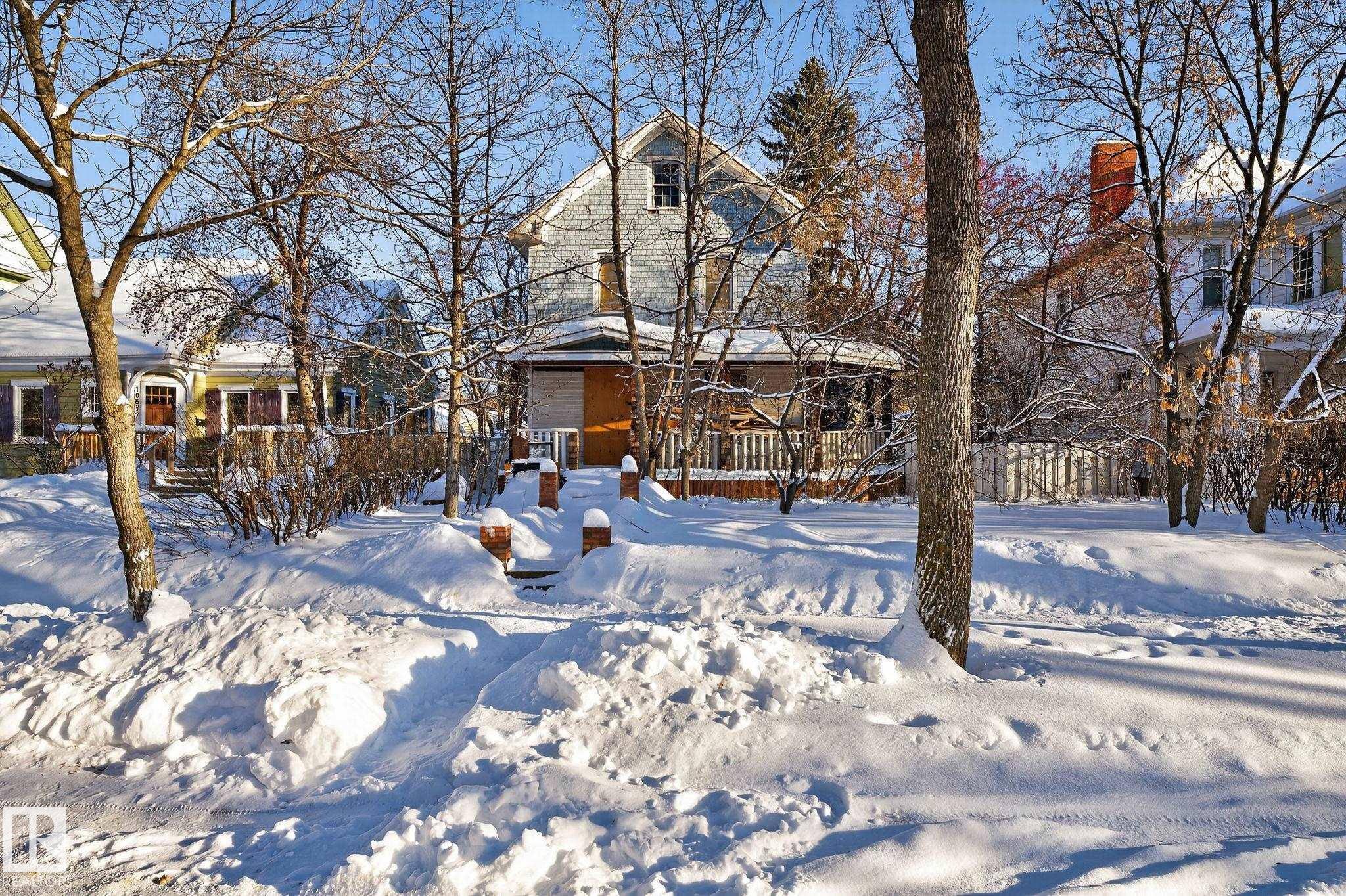 Photo 9 at 10833 123 Street NW, Westmount, Edmonton